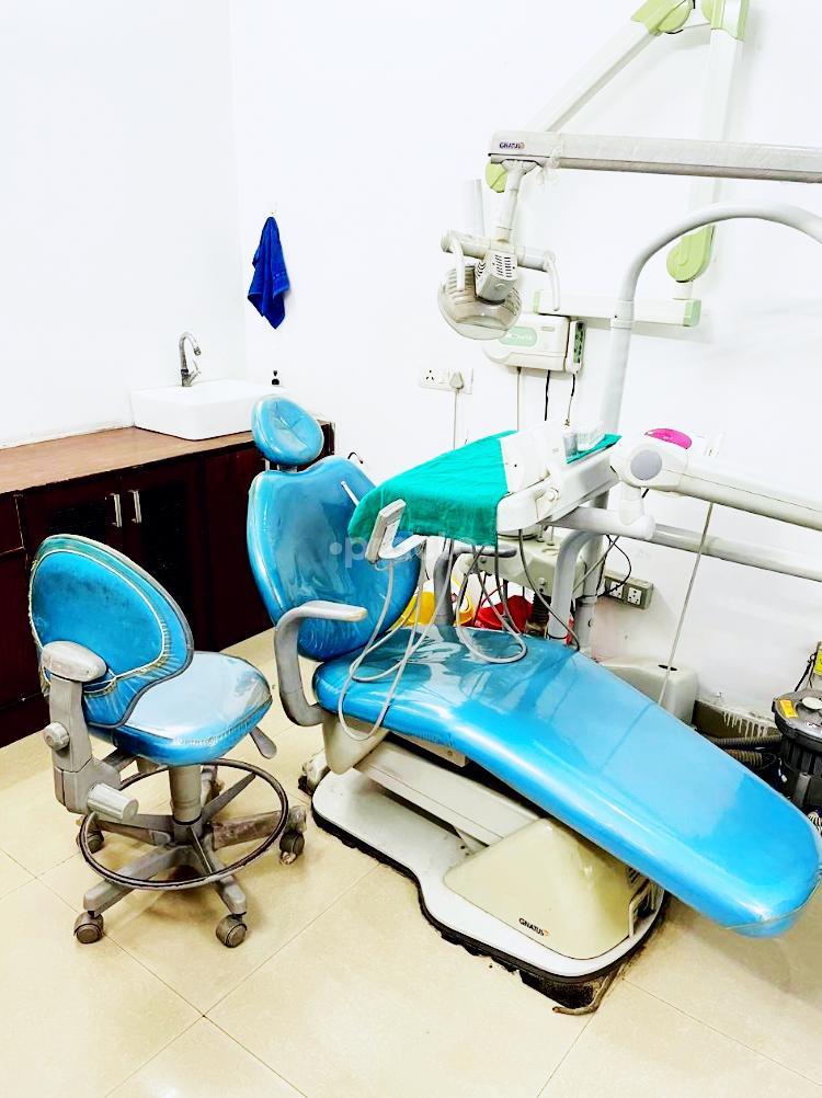 Equipment Area at Krishna Dental Clinic and Implant Center Indirapuram Ghaziabad
