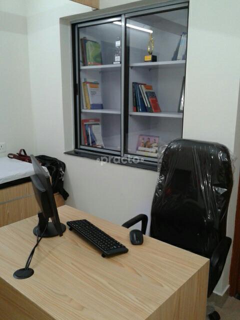 OPD/Ward at Dr. Alakananda Dutt's Clinic Ballygunge Kolkata