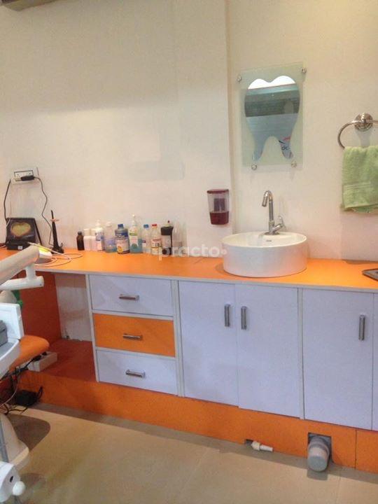 Services at Goyal Dental Care Bilaspur Kty Bilaspur