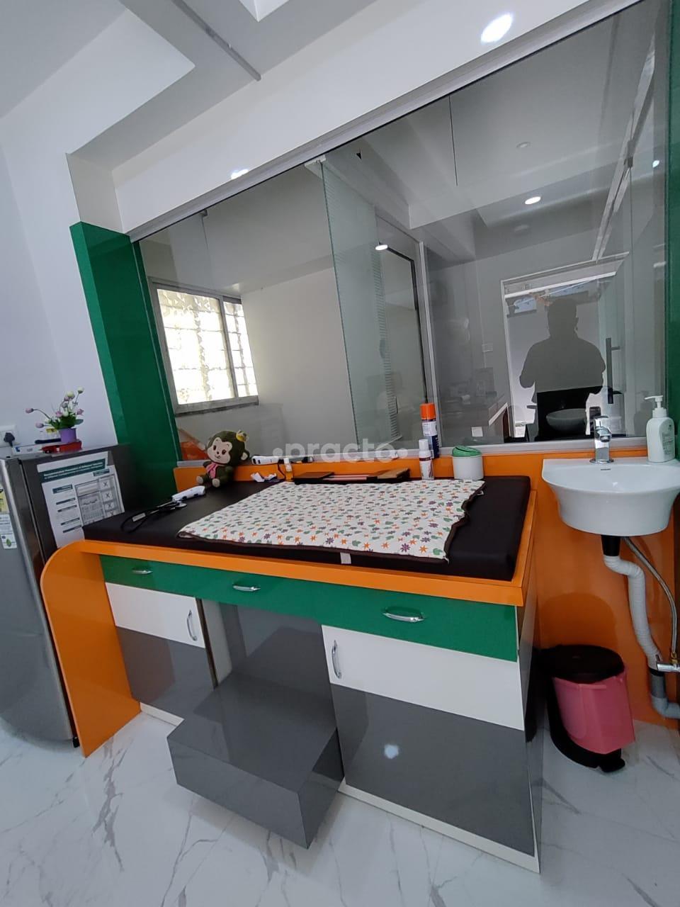 Operation Room at Atharva Child Clinic Vishrantwadi Pune