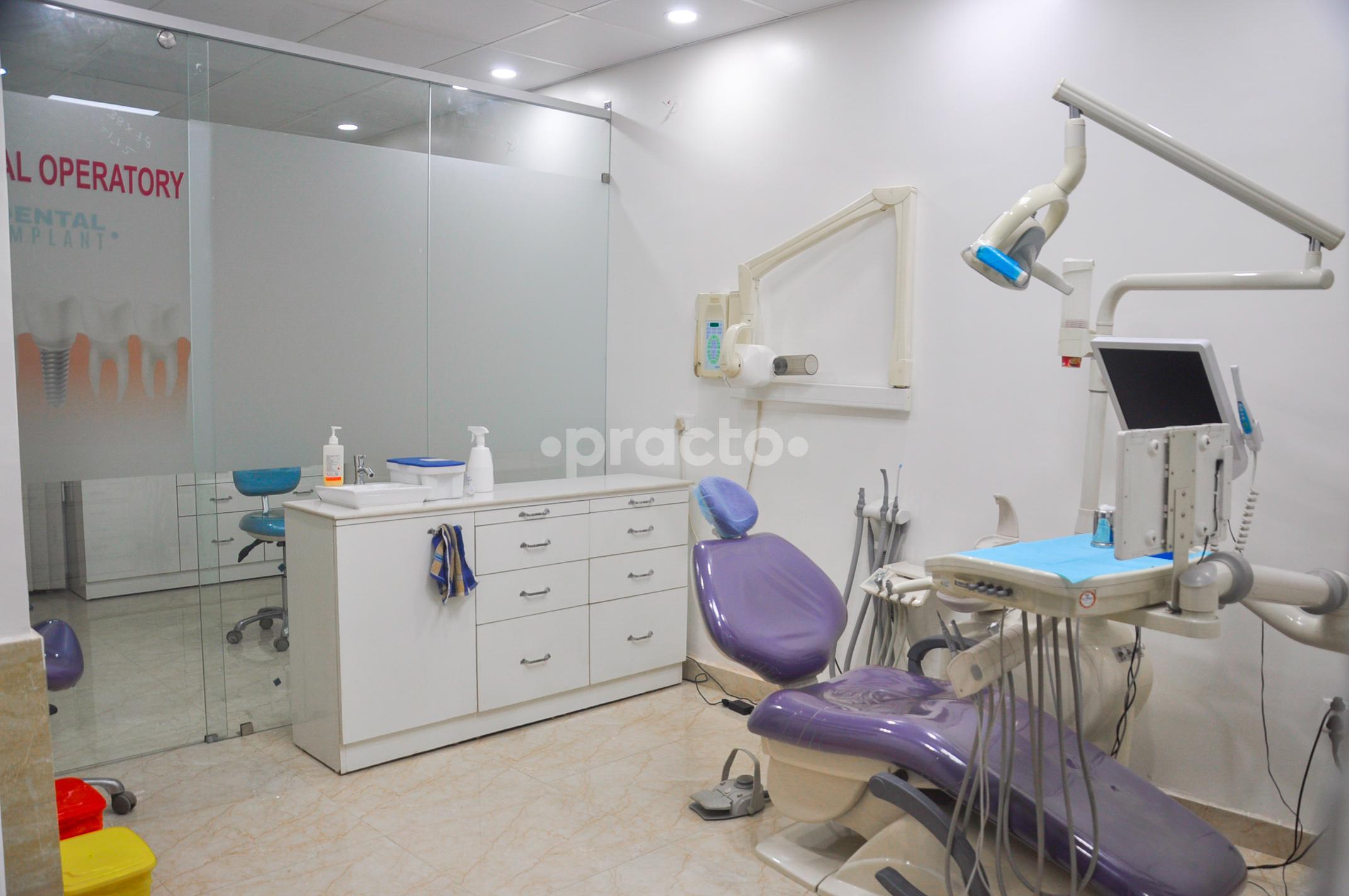 Operation Room at Aryas Dental & Implant Clinic Indirapuram Ghaziabad