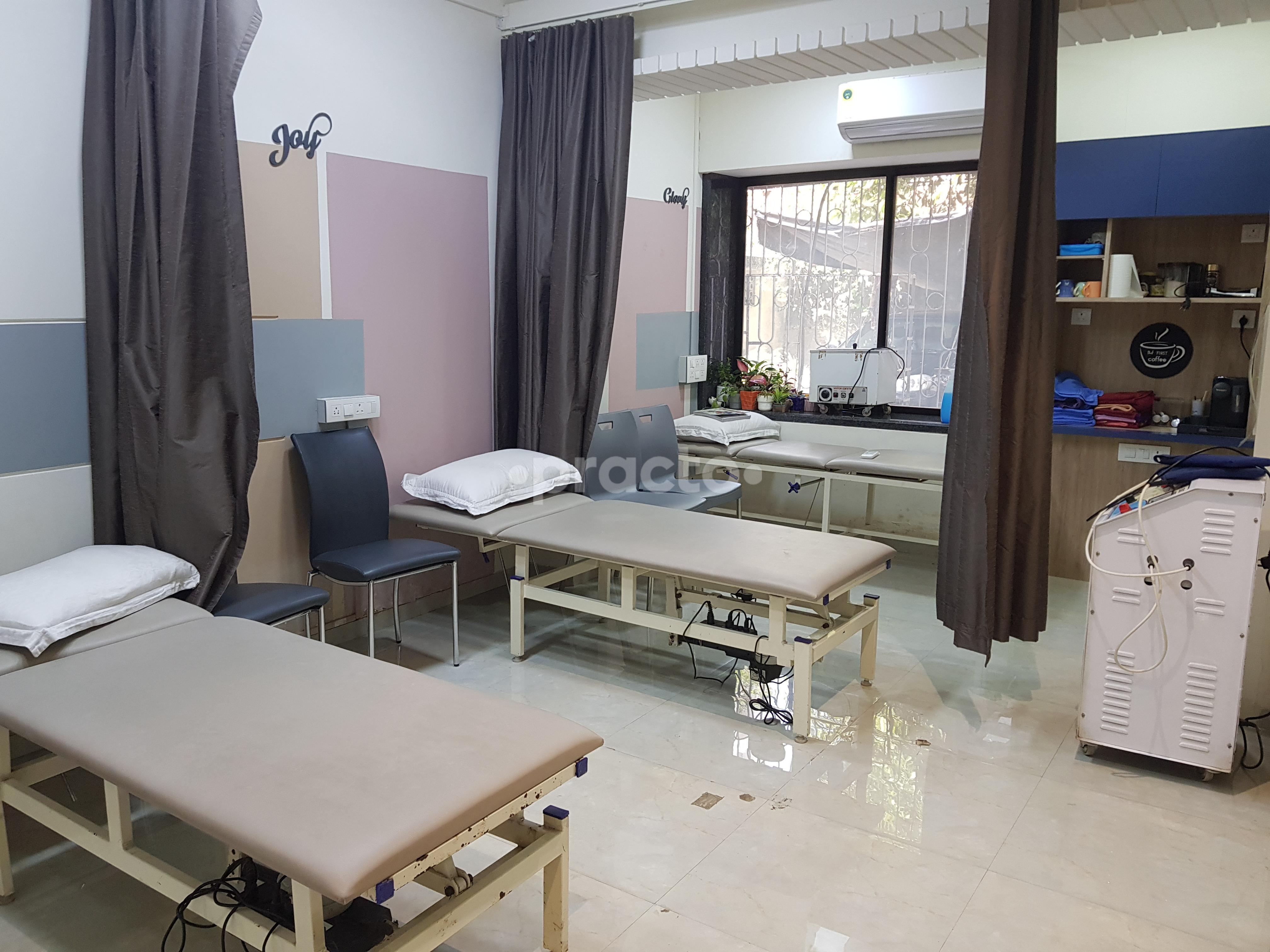 Consultation Room at SPARC:Renew Inside Out Juhu Mumbai