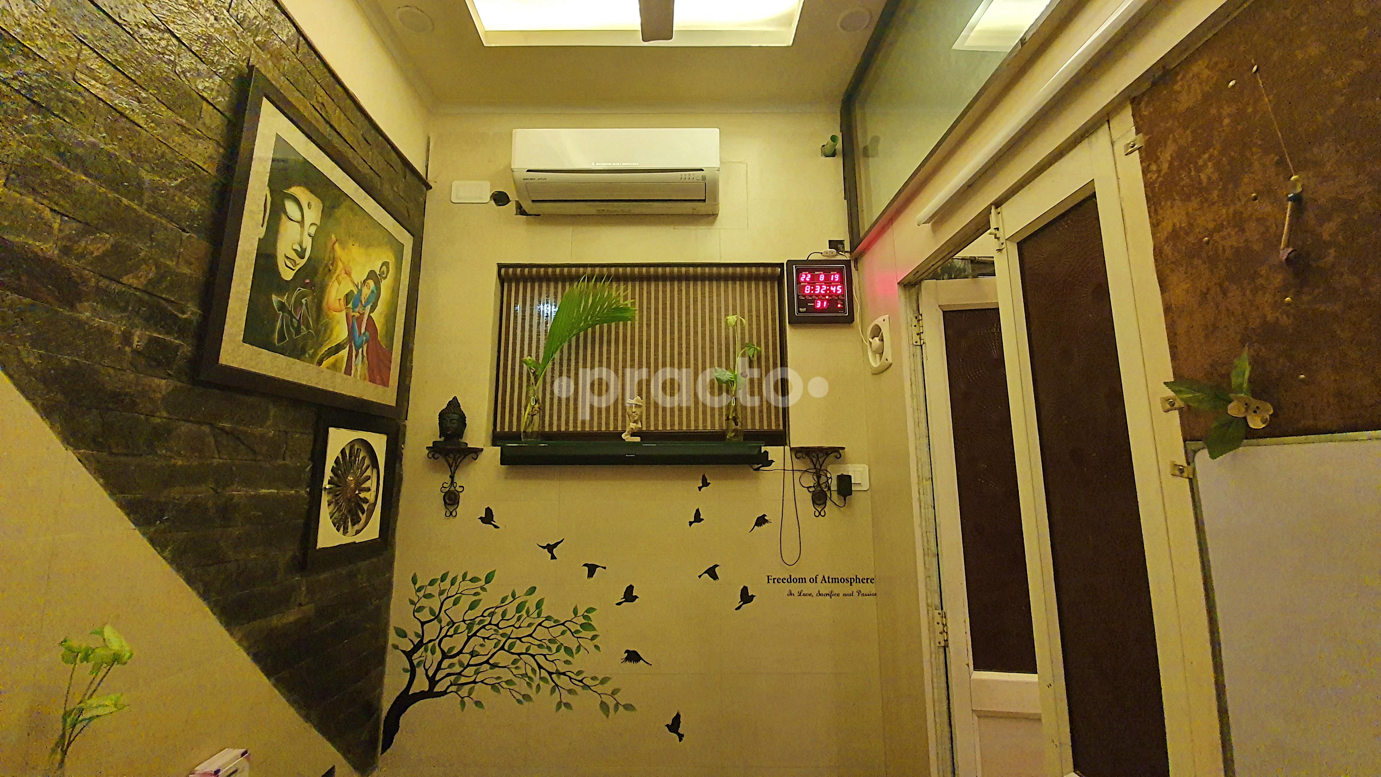 Reception at Malhotra Homeo Clinic Civil Lines Ludhiana