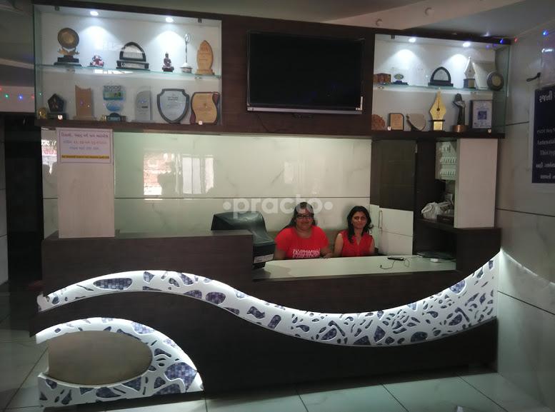 Reception at Rajni Hospital Obs/Gyn Fetal Medicine Ctm Char Rasta Ahmedabad