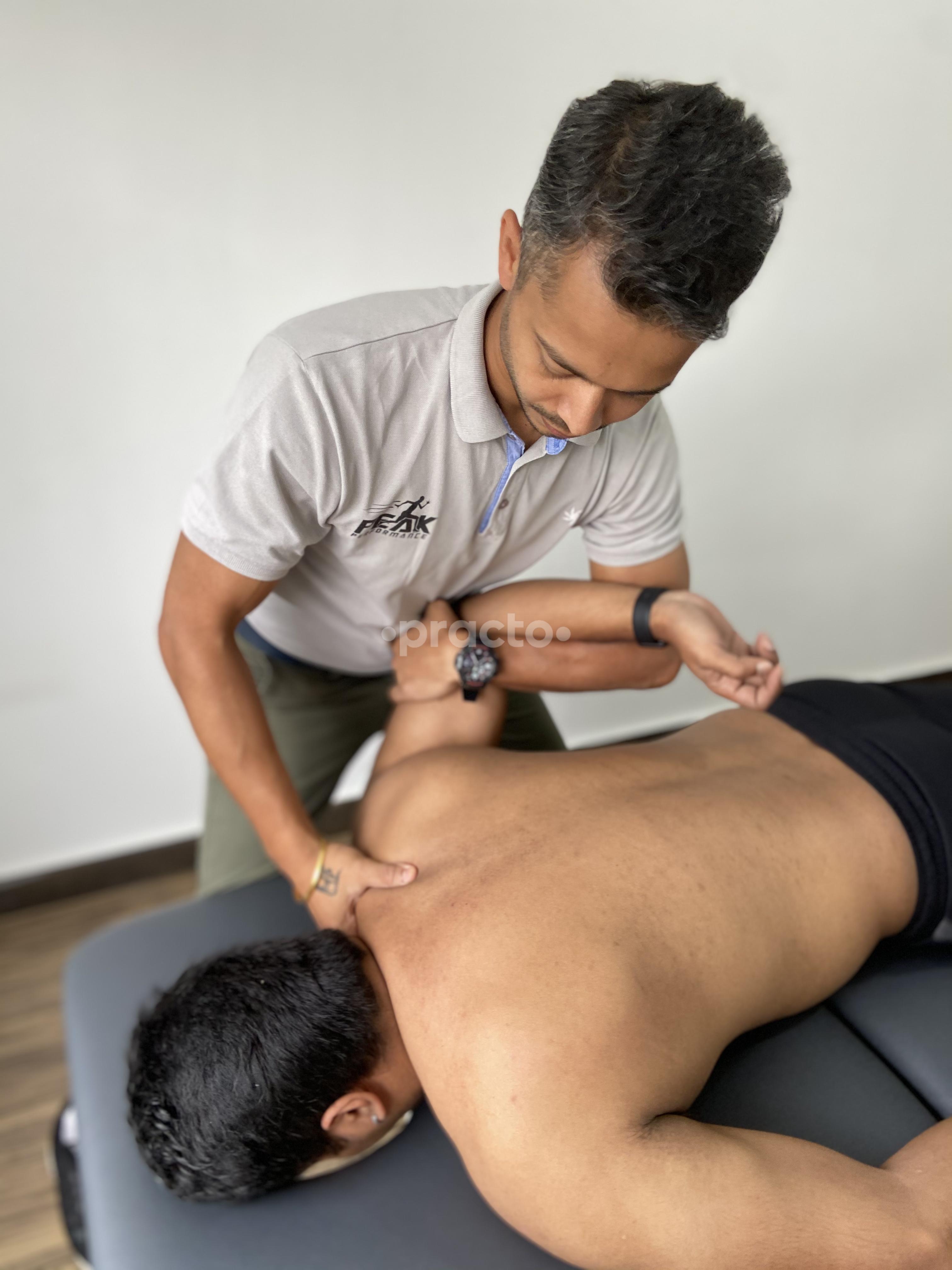 Consultation Room at Peak Performance Domlur Bangalore