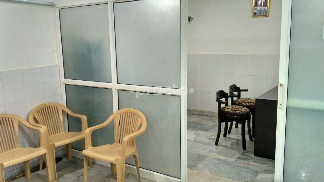 Waiting Area at Dr. Amrit's Clinic Patparganj Delhi