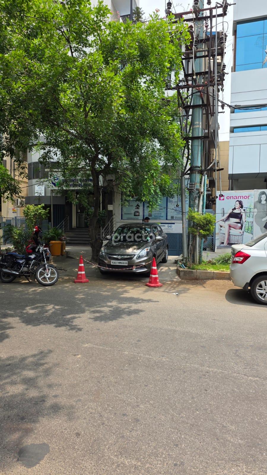 Outside Area at Geeta's ENT and Urology centre HSR Layout Bangalore