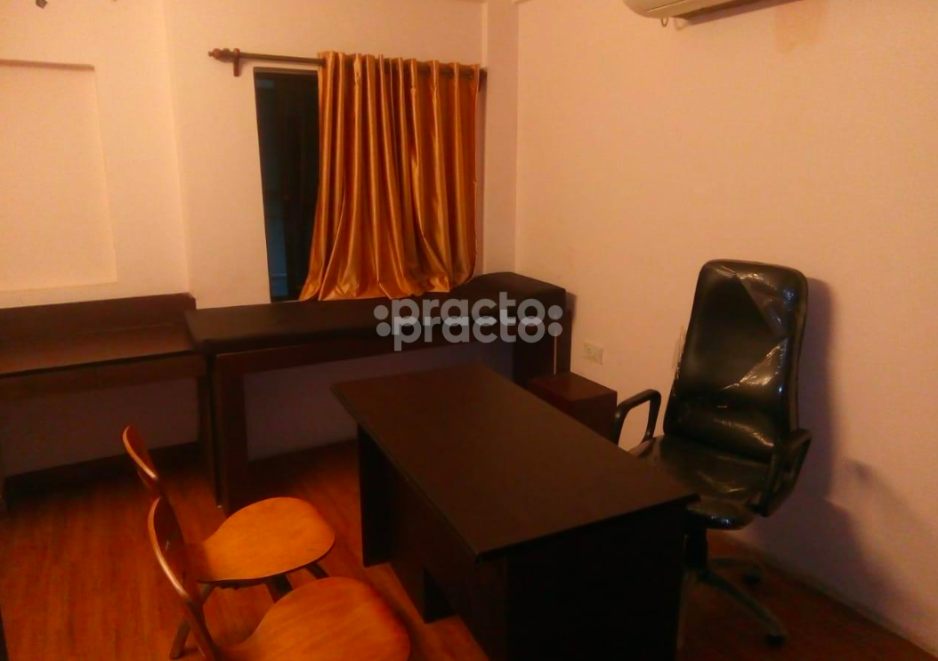Consultation Room at Serum Analysis Centre Gariahat Kolkata
