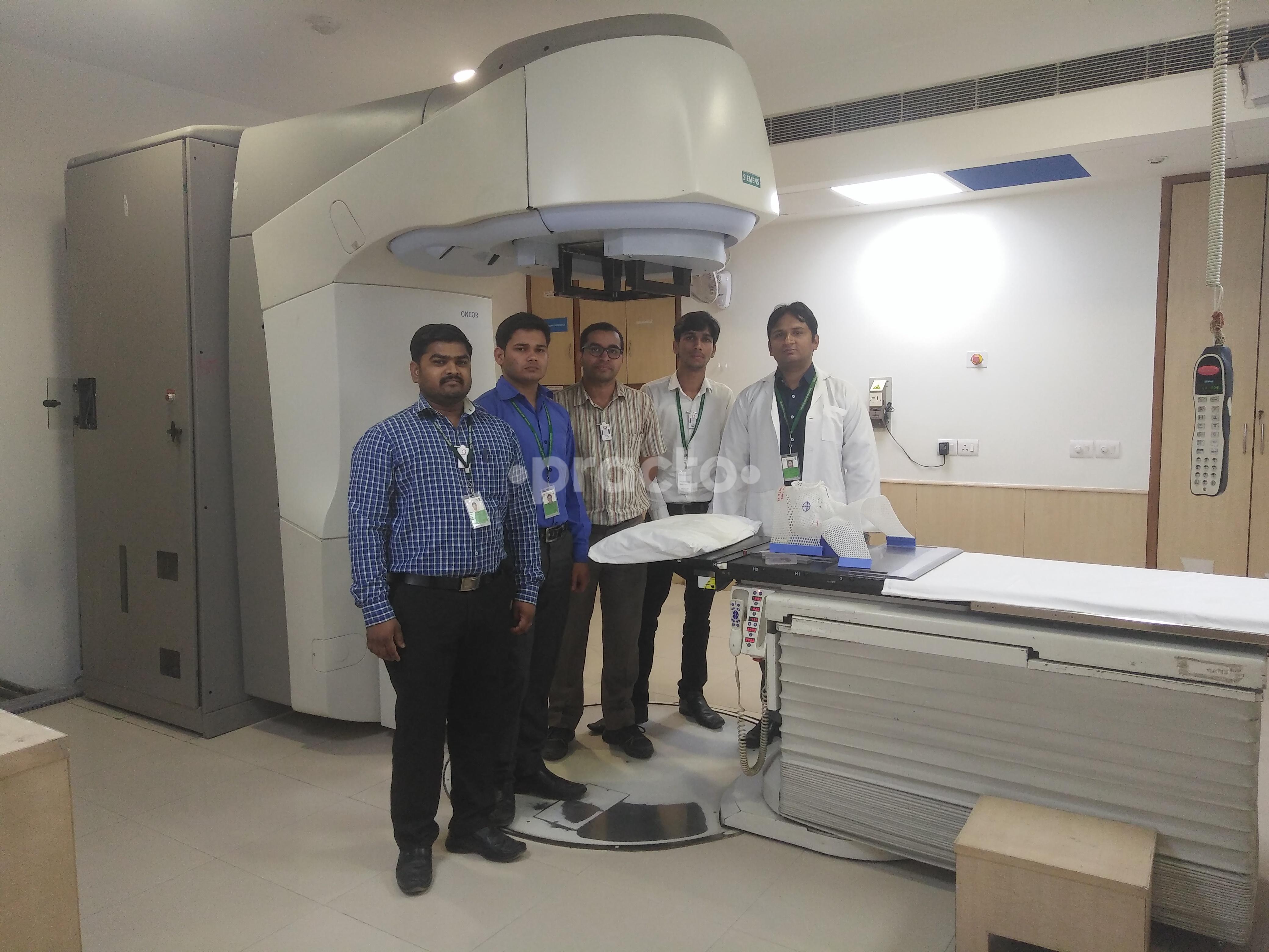 Services at SMH Cancer Centre Karkardooma Delhi