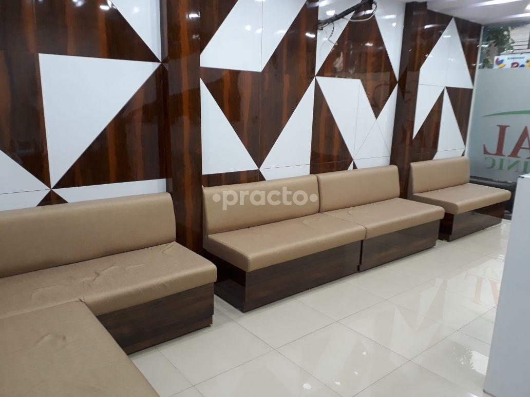 Waiting Area at Global Gynae Clinic Indirapuram Ghaziabad