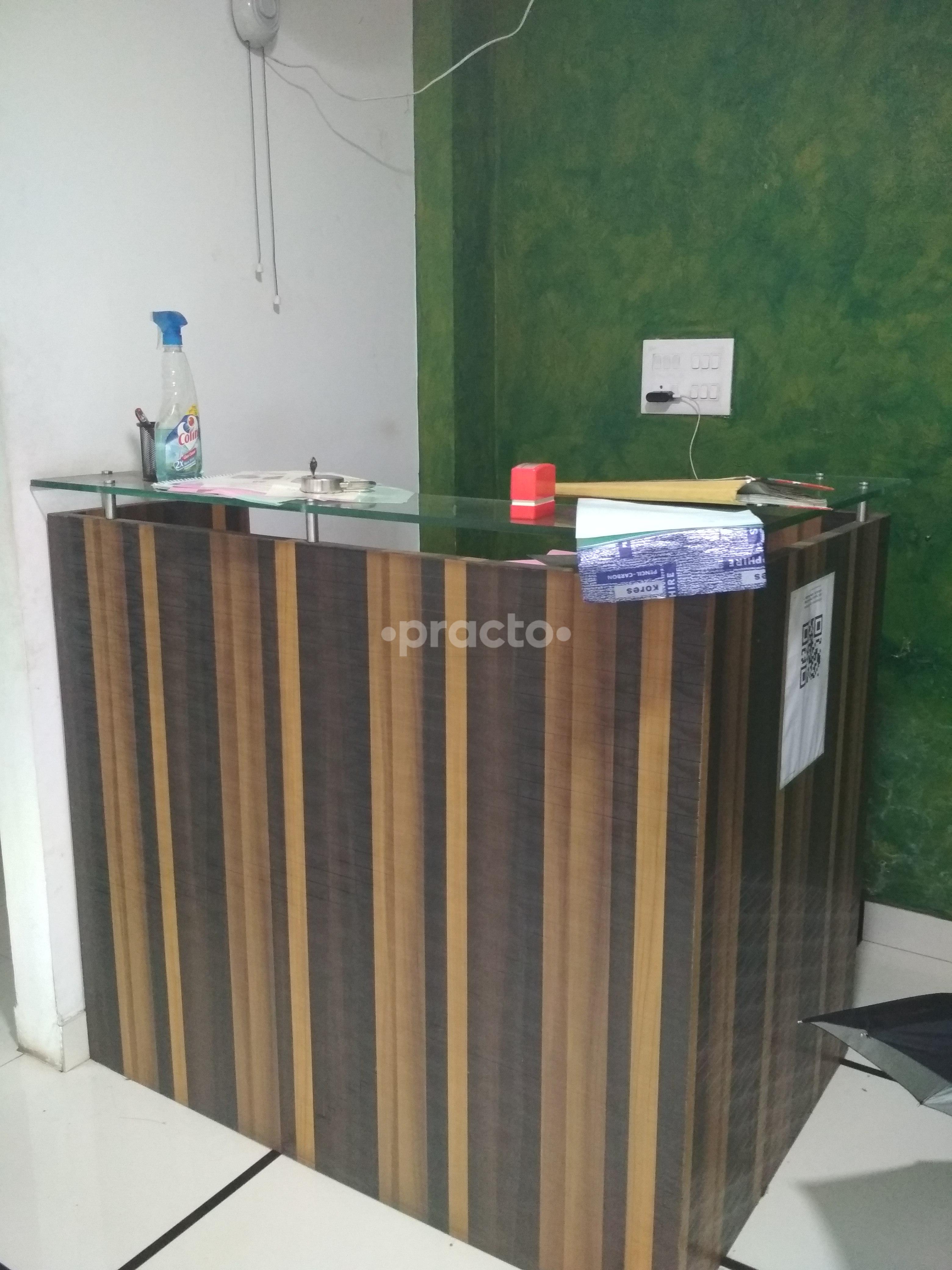Reception at Santhosham Multispecialty Dental Clinic Kuthuparamba Kannur