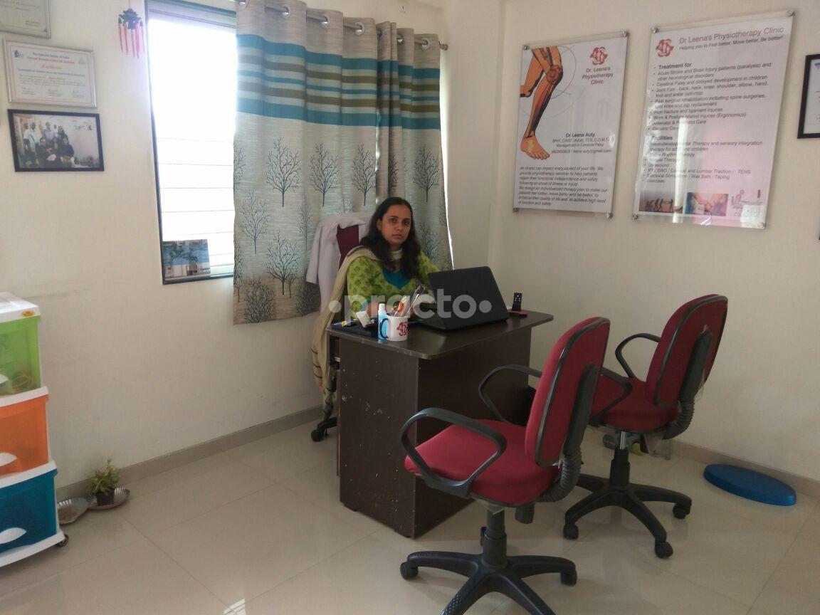 OPD/Ward at Dr Leena's Physiotherapy Clinic Baner Pune