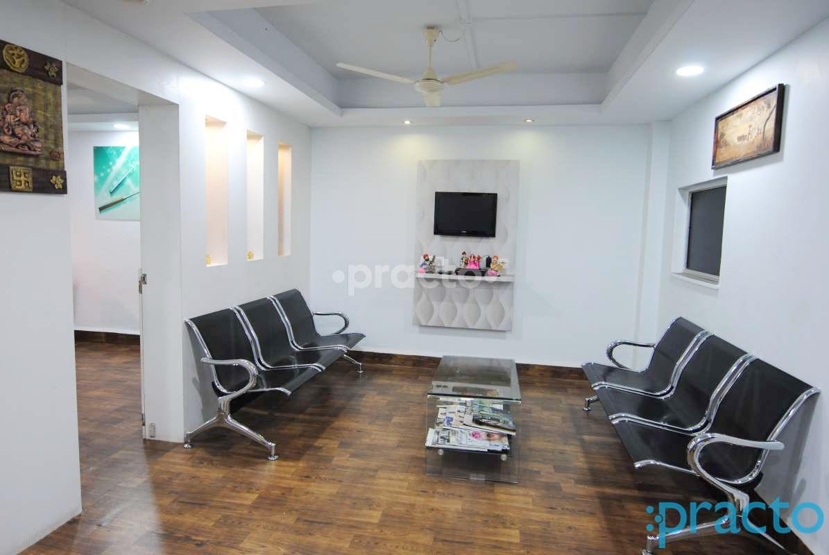 Entrance at Dr Pandit's Clinic Baner Pune