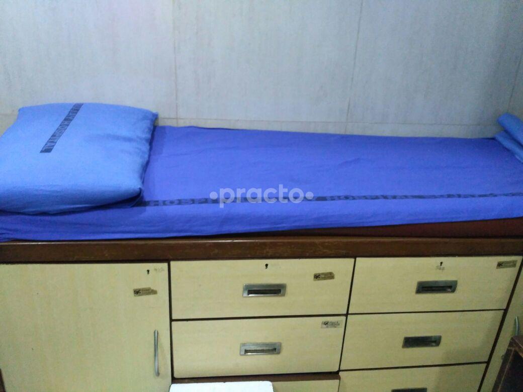 OPD/Ward at Dr.Sameera's Physio Slim Clinic Juhu Mumbai