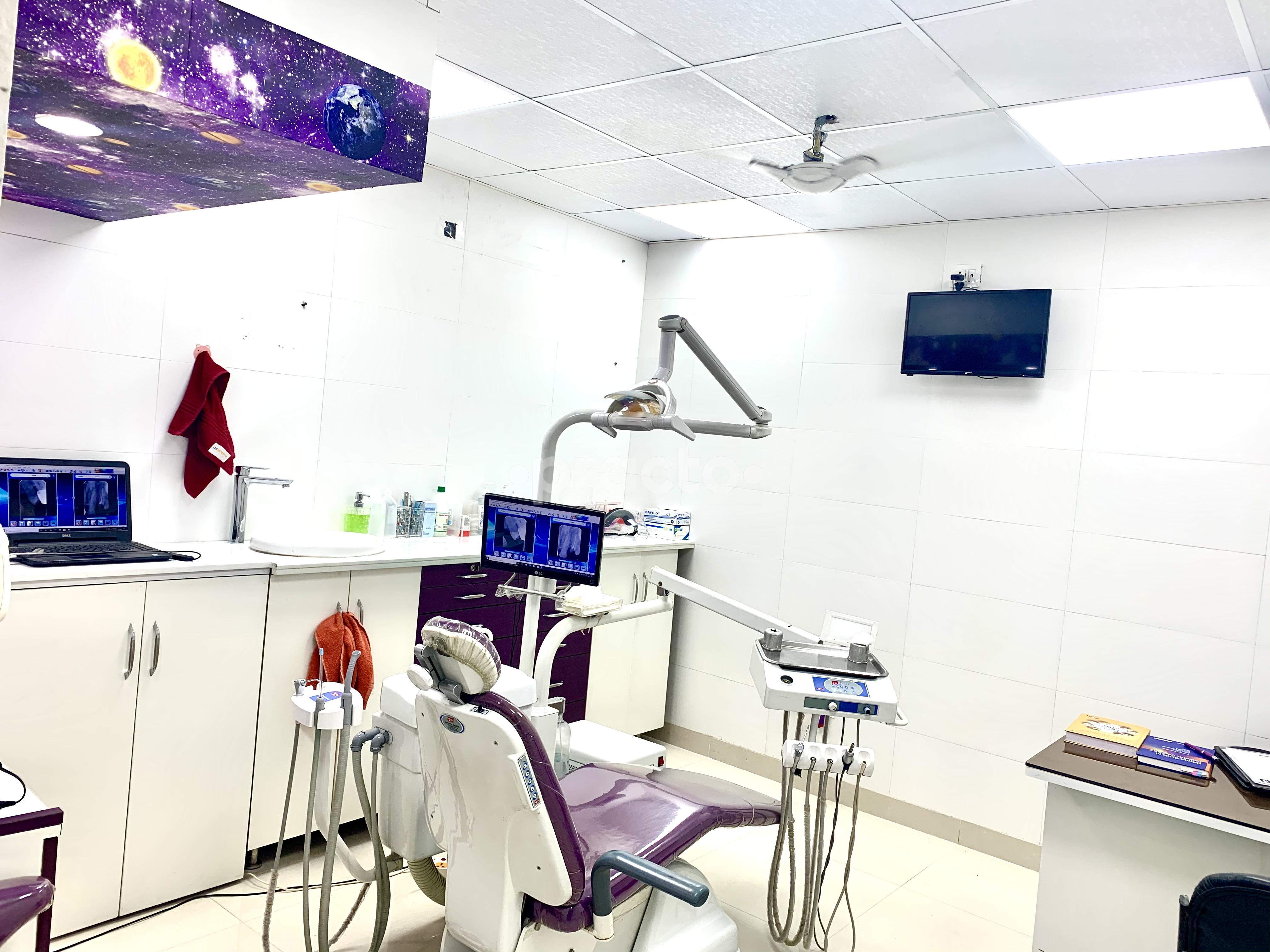 Operation Room at D'Care Skin & Dental Centre Pitampura Delhi