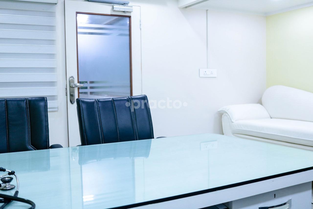 Consultation Room at My Heart Clinics Nerul Navi Mumbai