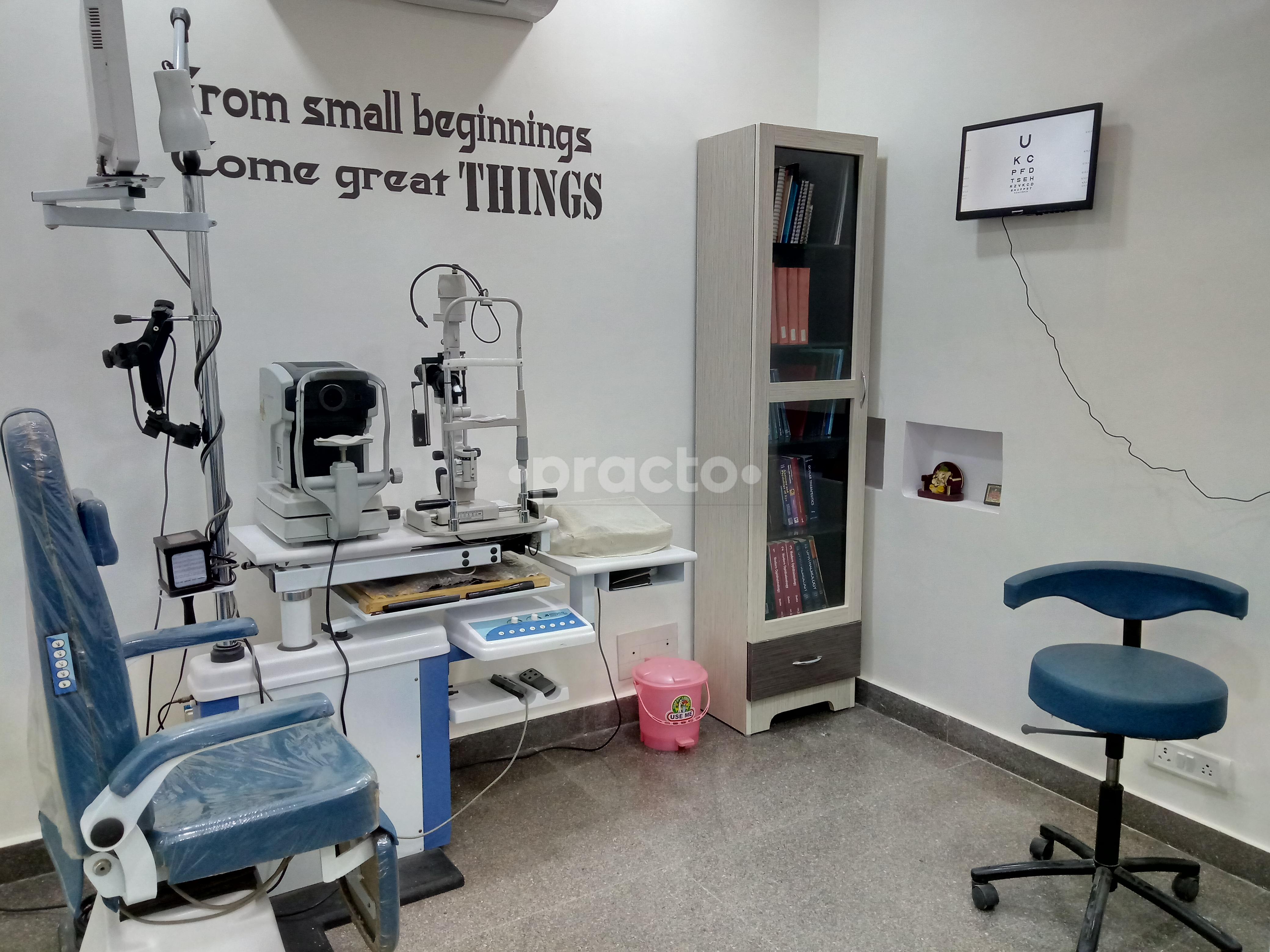 OPD/Ward at Ortho Vision Clinic Sector 31 Noida