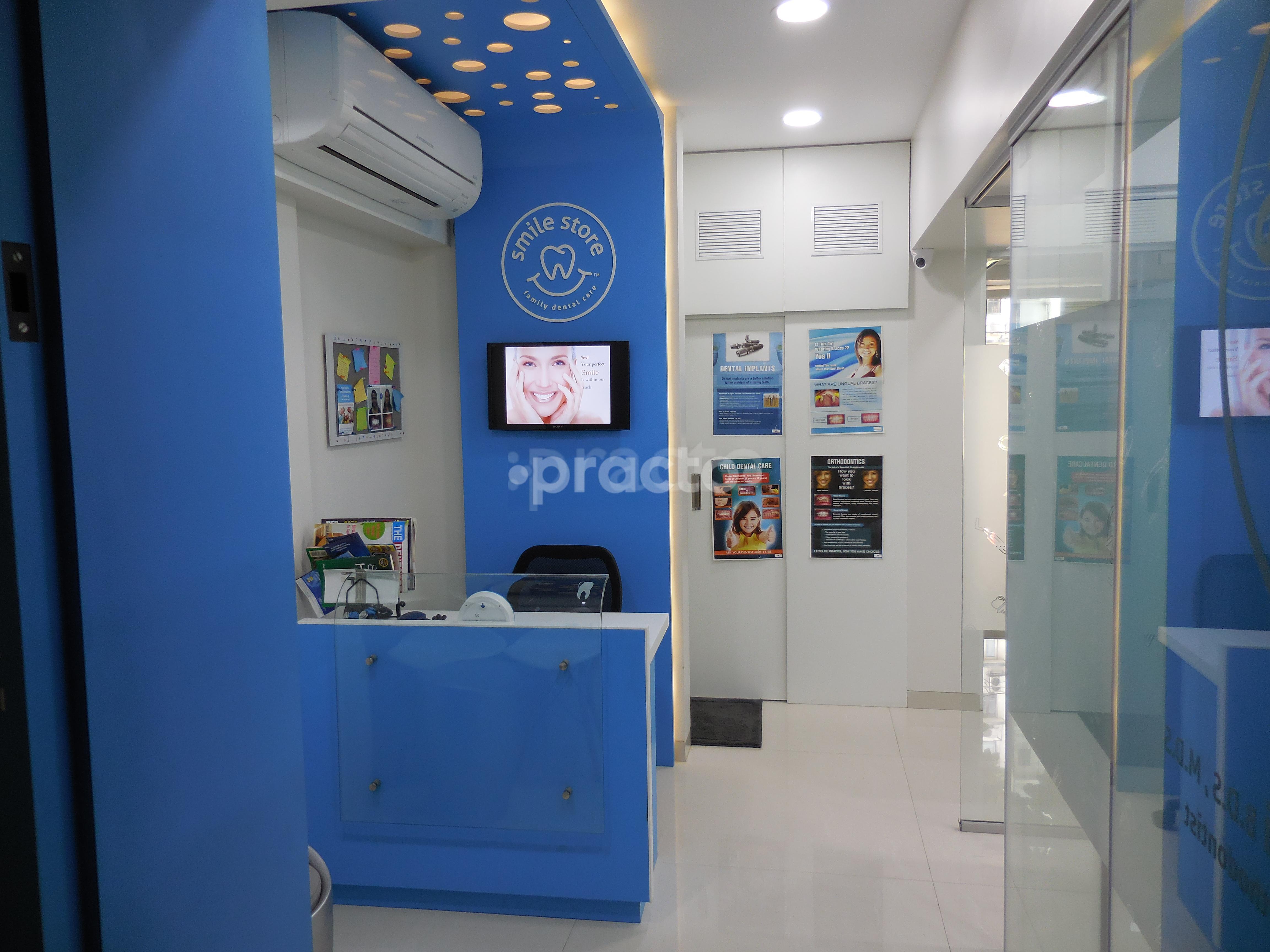 Reception at Smile Store Malabar Hill Mumbai
