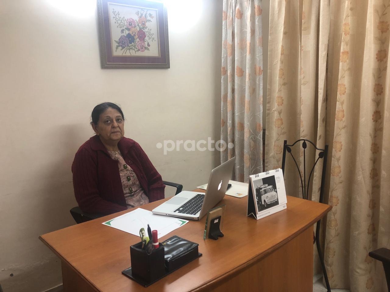 OPD/Ward at Vohra Clinic Sector 17 Faridabad