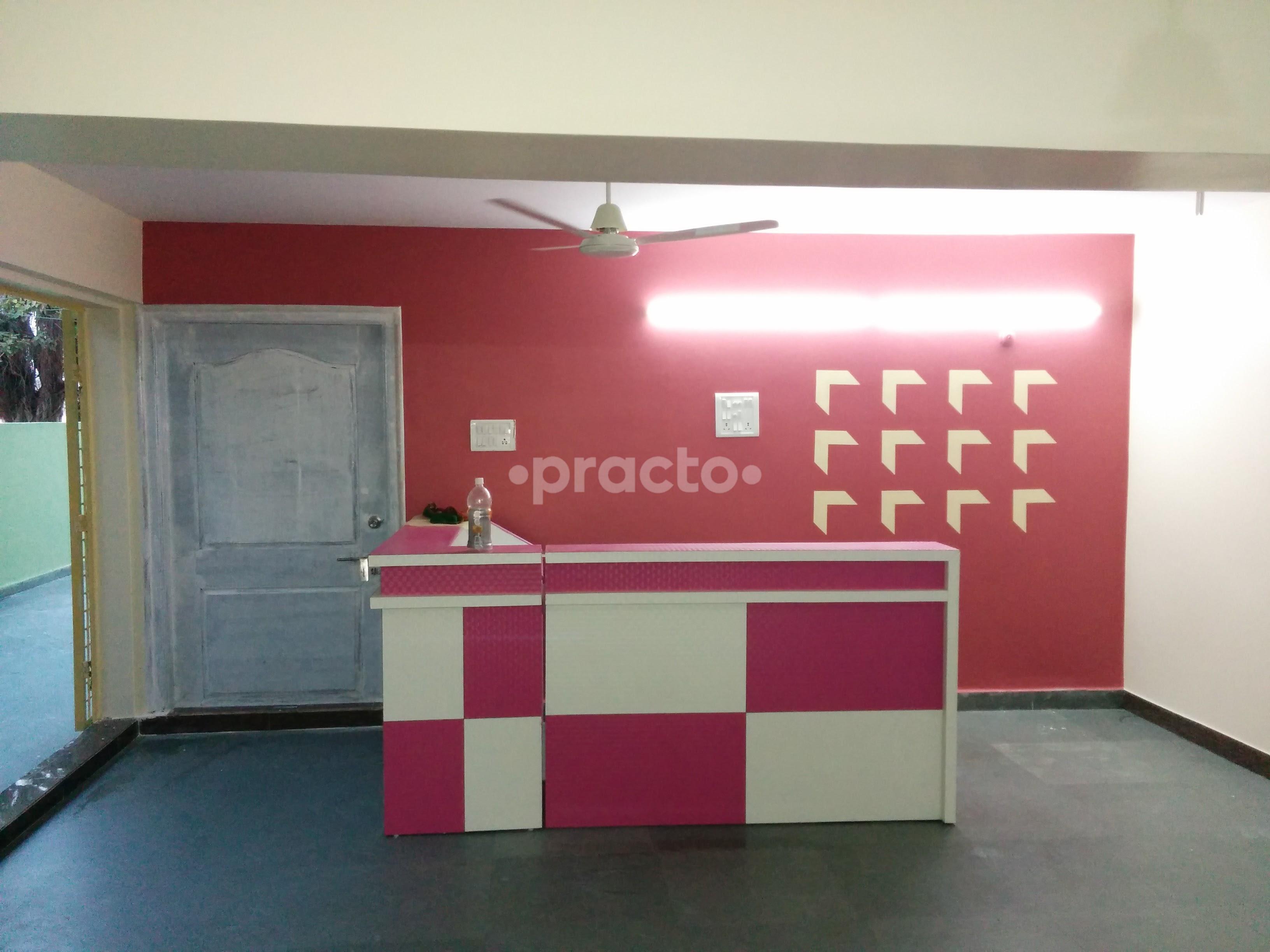 Reception Area at Ishta Woman's Clinic KPHB Hyderabad