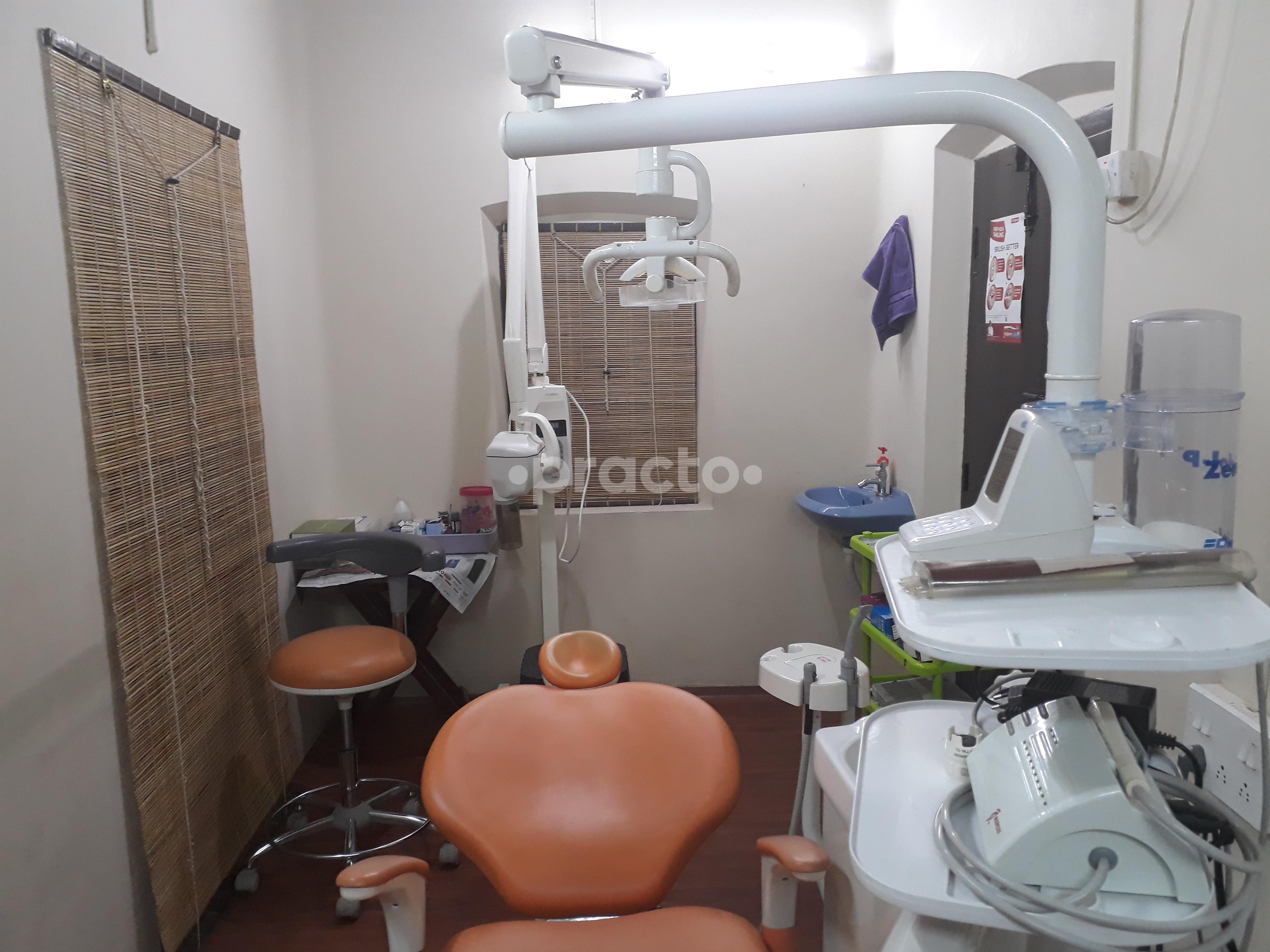 Consultation Room at AJU'S Multispeciality Dental Clinic TVM Pettah Thiruvananthapuram