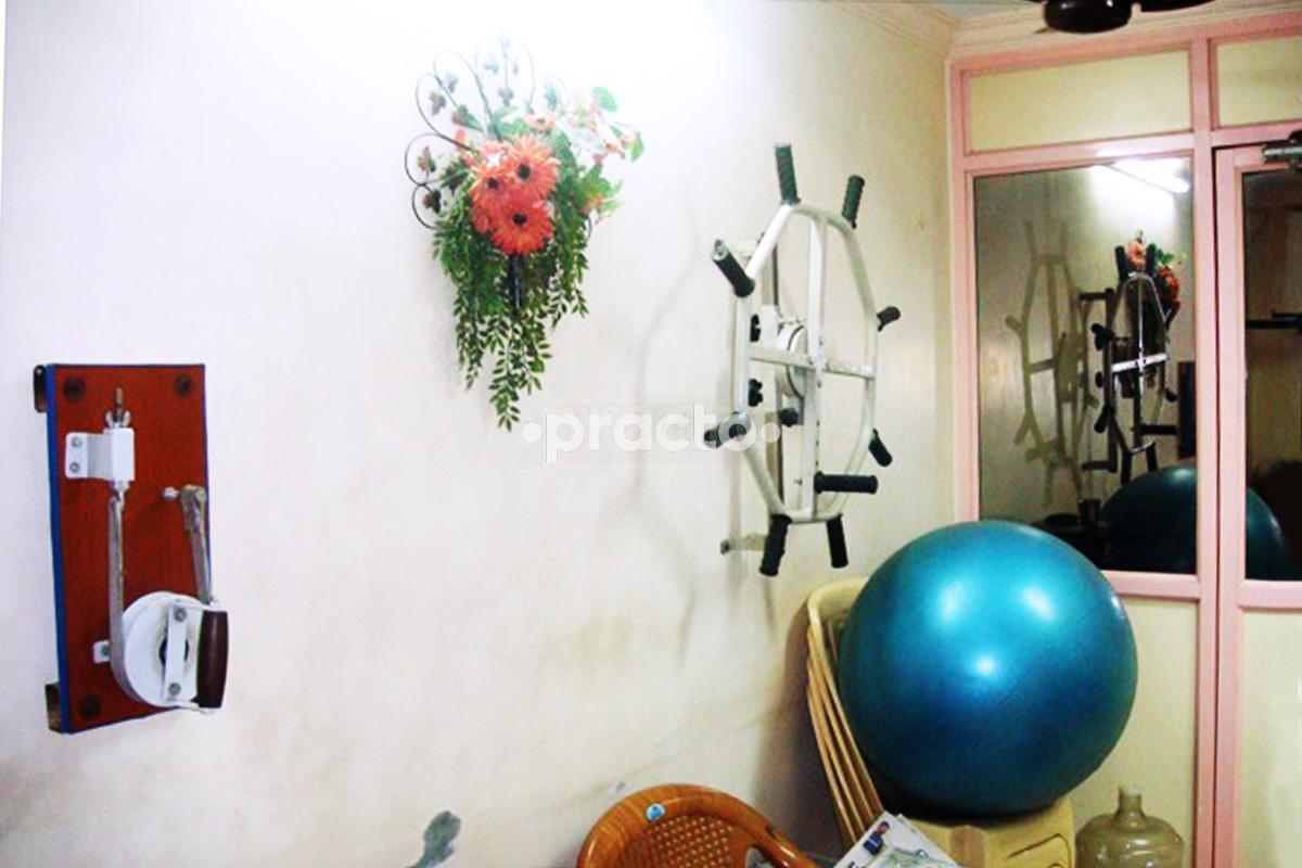 Reception at Sri Krishna Physiotherapy Centre Besant Nagar Chennai