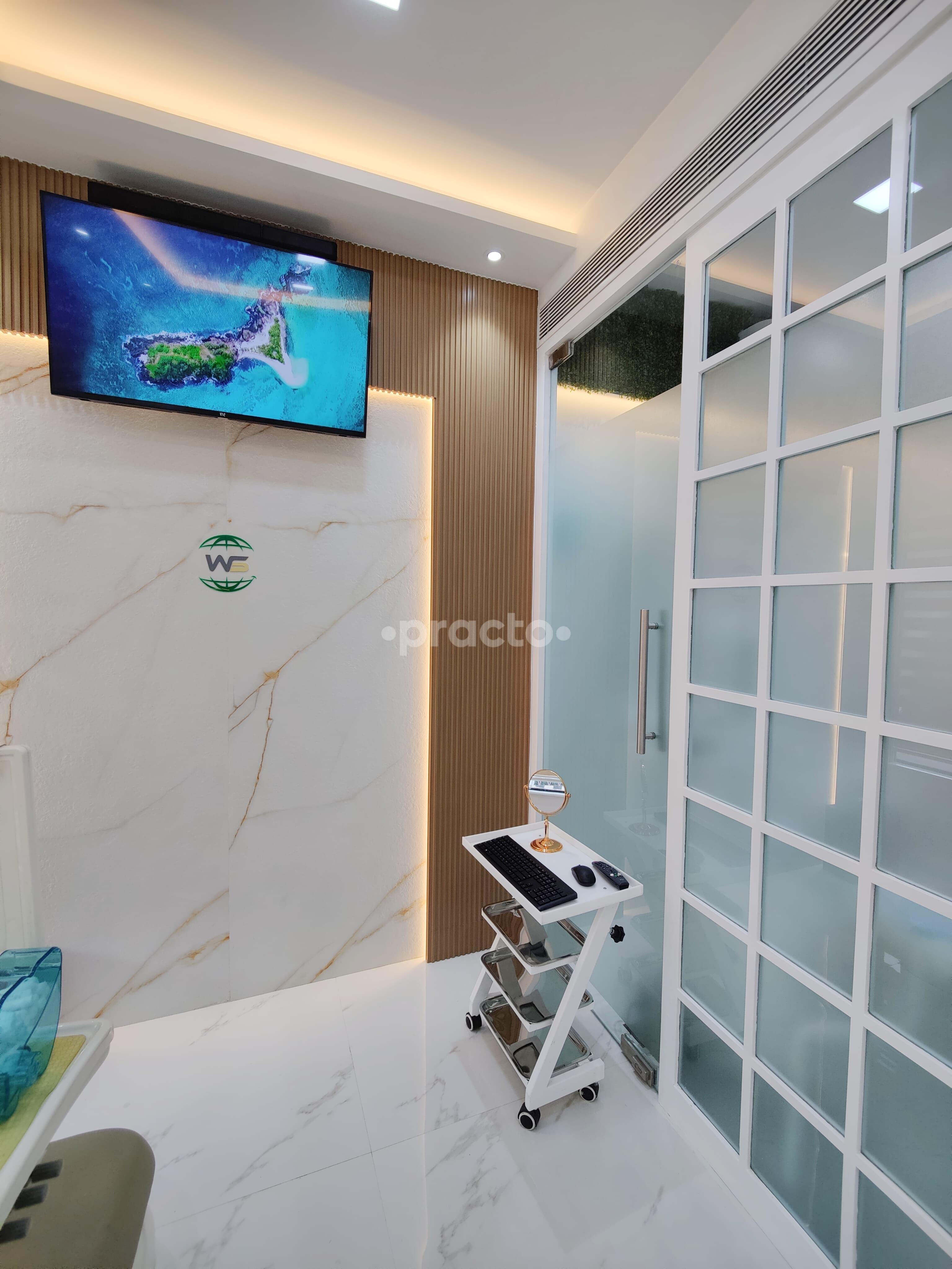 Outside Area at World Smiles Dental Center Parel Mumbai