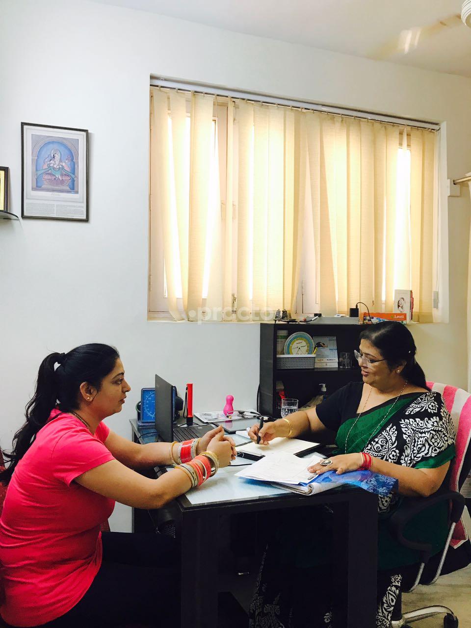 Consultation Room at Dr. Juhee Jain Fertility and Wellness Clinic Vasant Kunj Delhi