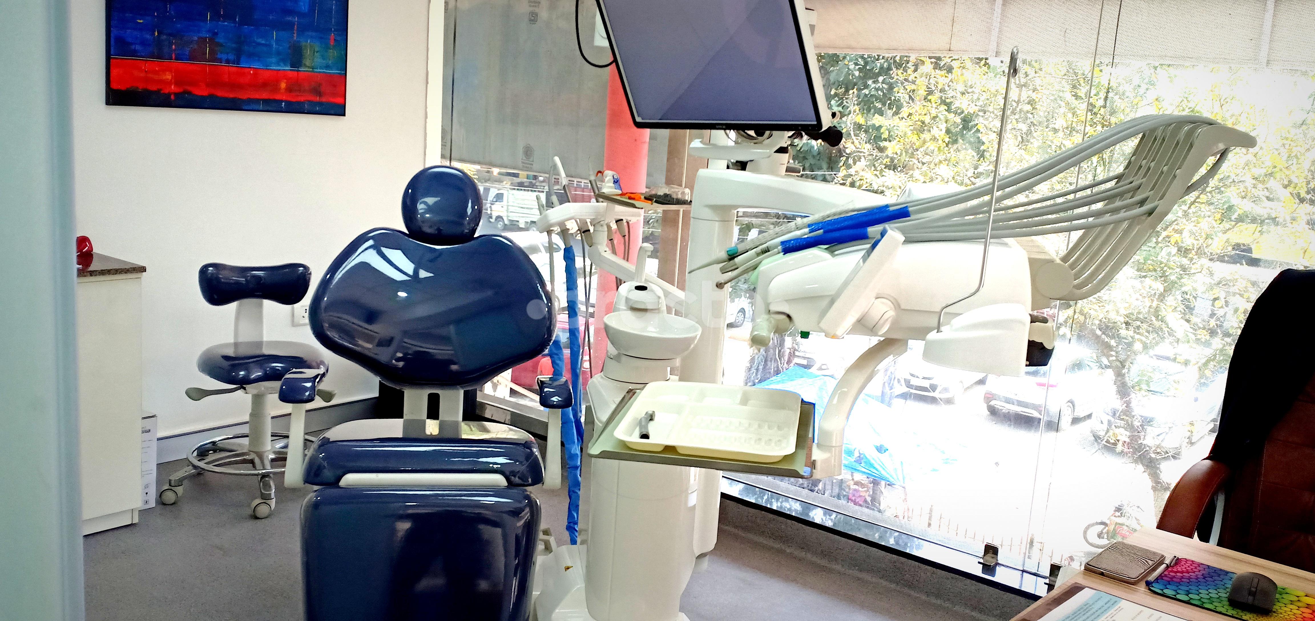 Consultation Room at Urban Smiles Advanced Dental Clinic Sector 26 Noida
