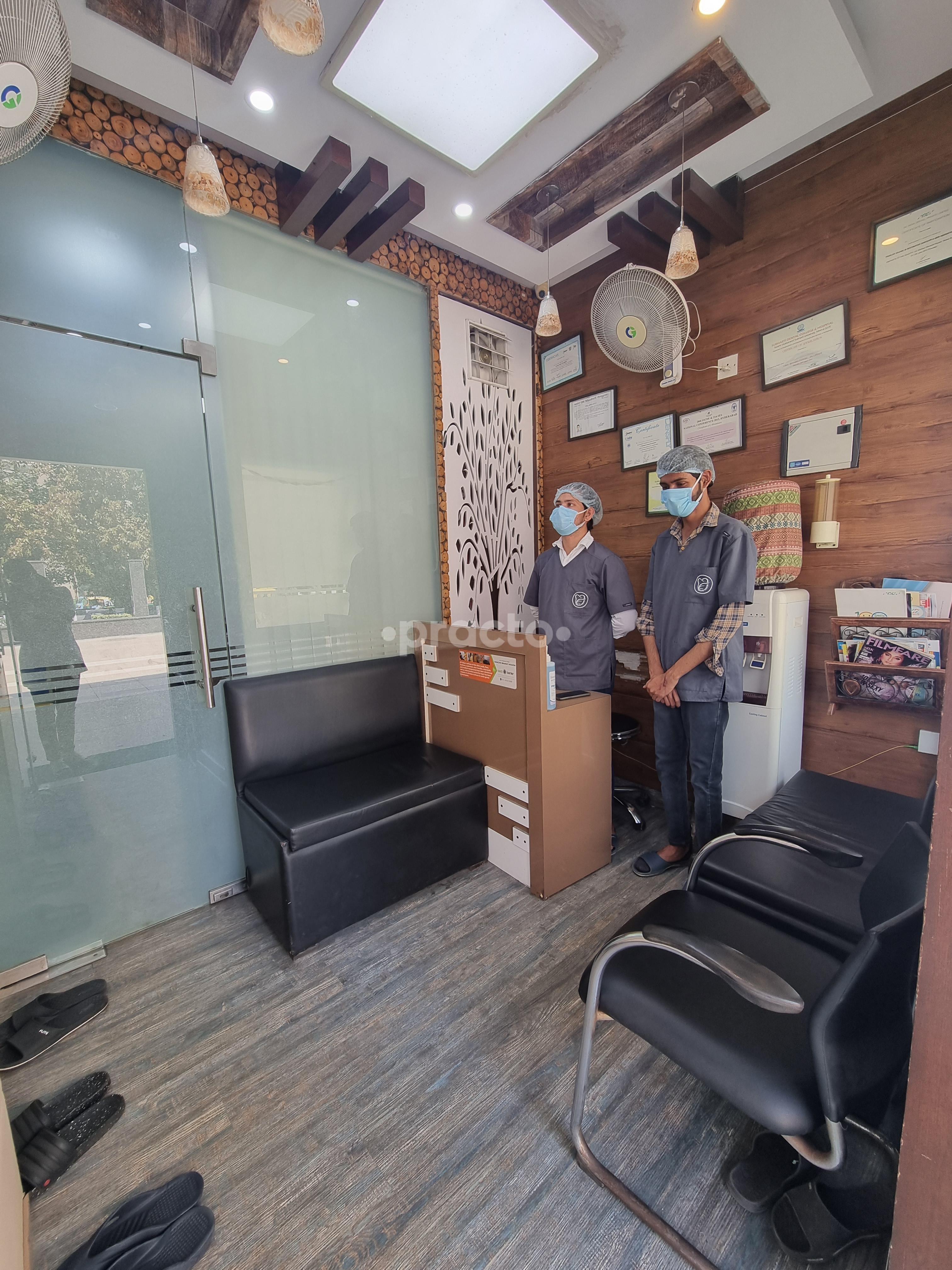 Reception Area at Elite Dental Care Sector 77 Noida