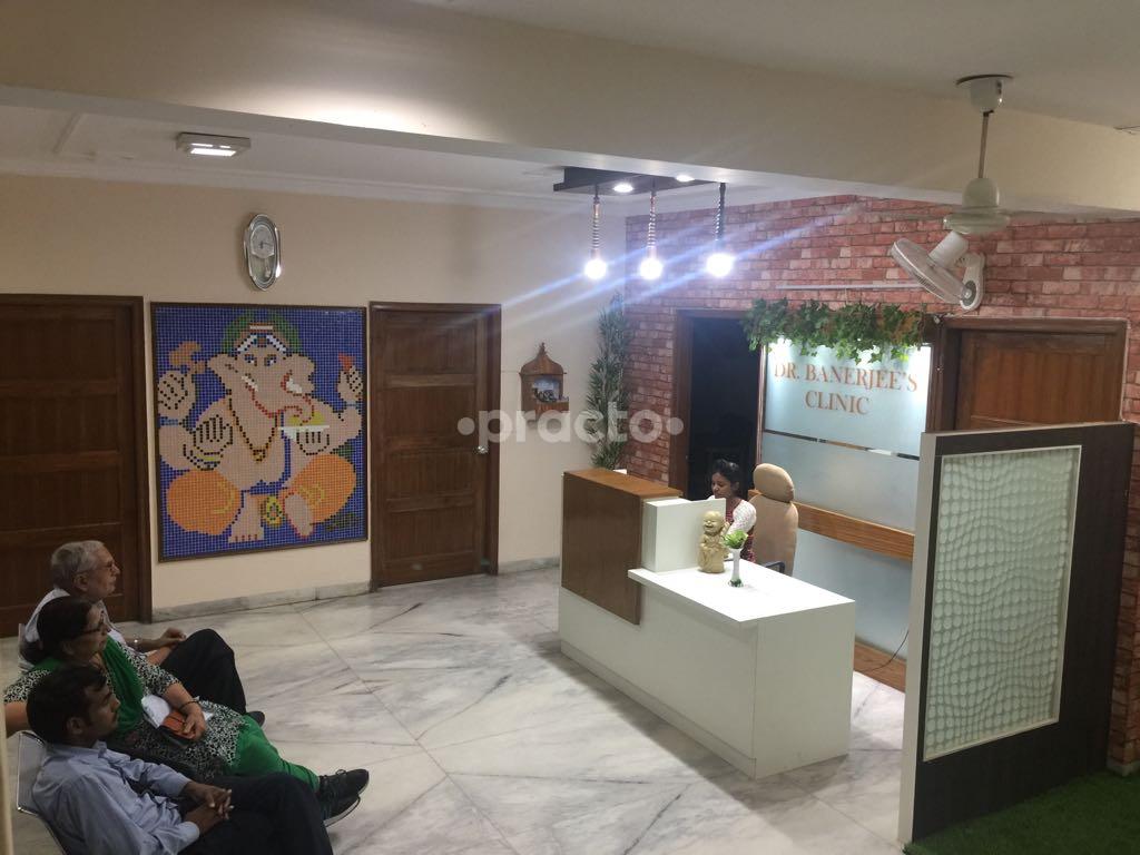 Waiting Area at Dr. Banerjee's Clinic Alpha I Greater Noida