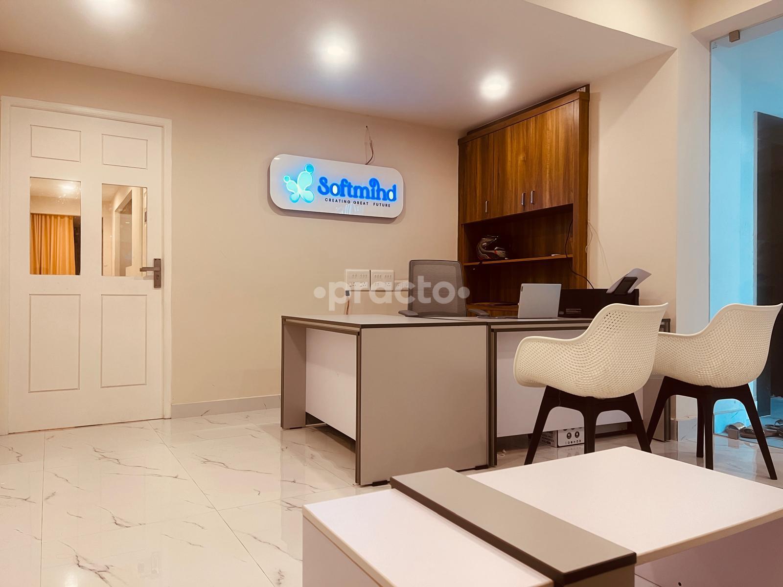 Reception Area at Softmind Panampilly Nagar Ernakulam