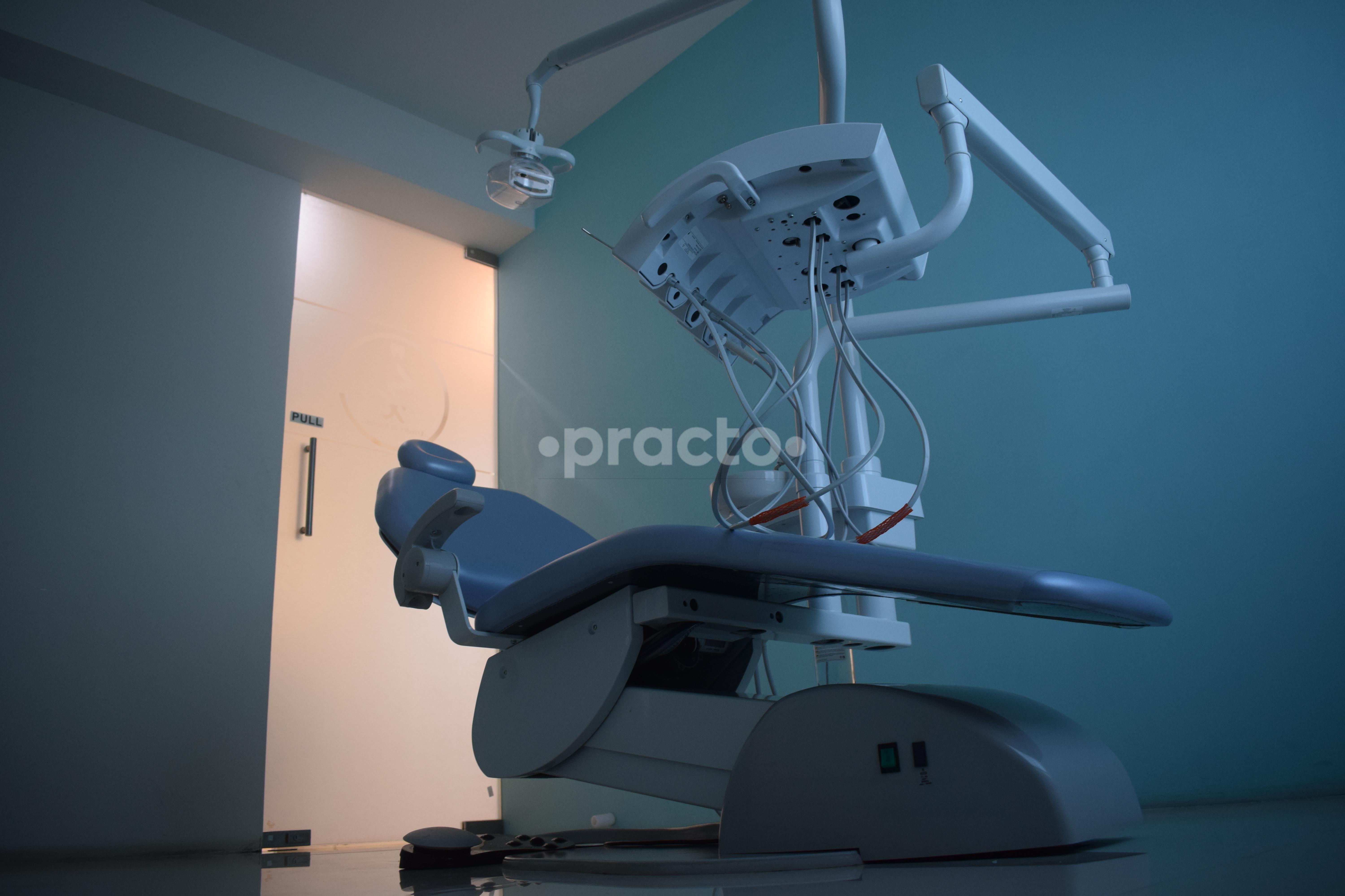 OPD/Ward at Smile Xperts - A Complete Dental Care HRBR Layout Bangalore