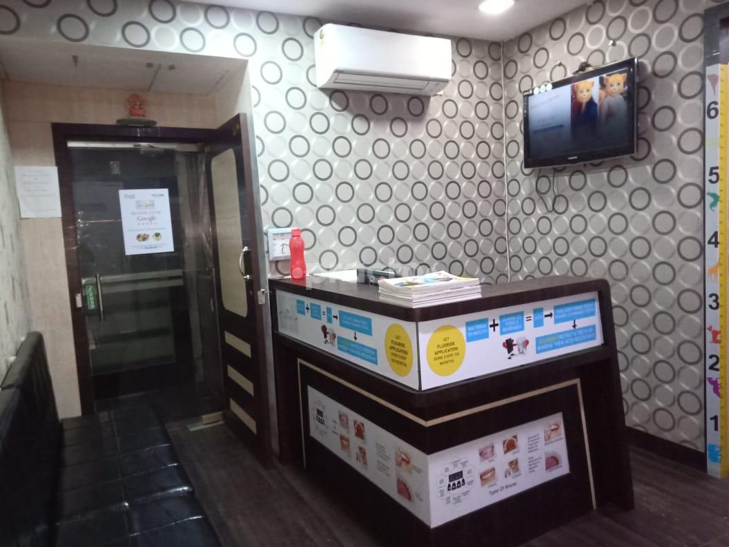 Waiting Area at Floss Dent Clinik Andheri West Mumbai