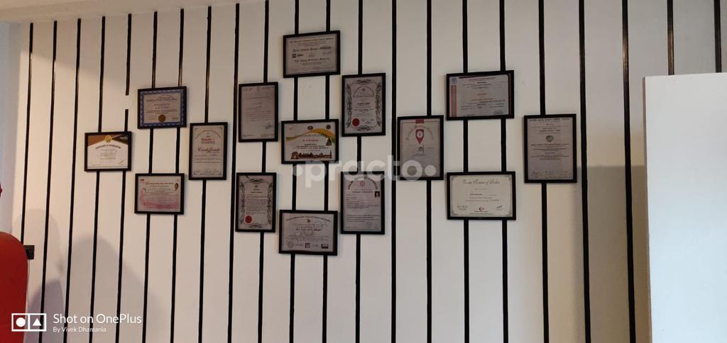 Reception Area at Peak Wellness (Colon Hydrotherapy) Dr. Priti Nanda Gurgaon Sector 55 Gurgaon