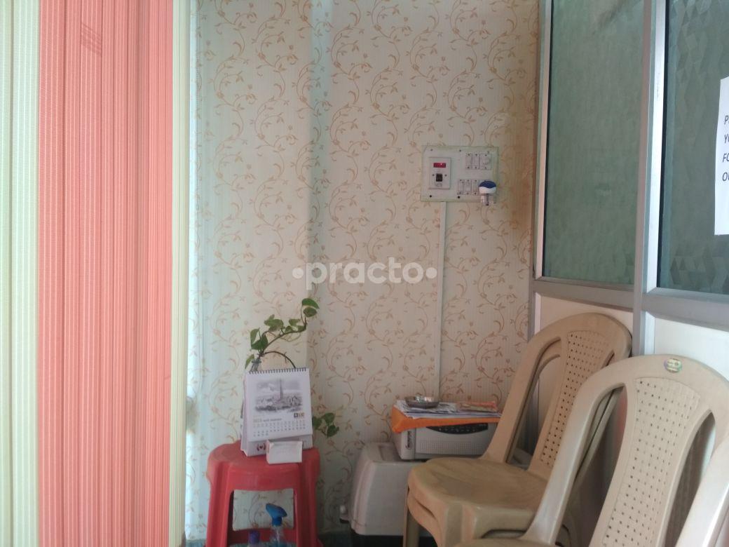 Waiting Area at Instant Healing Physiotherapy Clinic Vidyaranyapura Bangalore