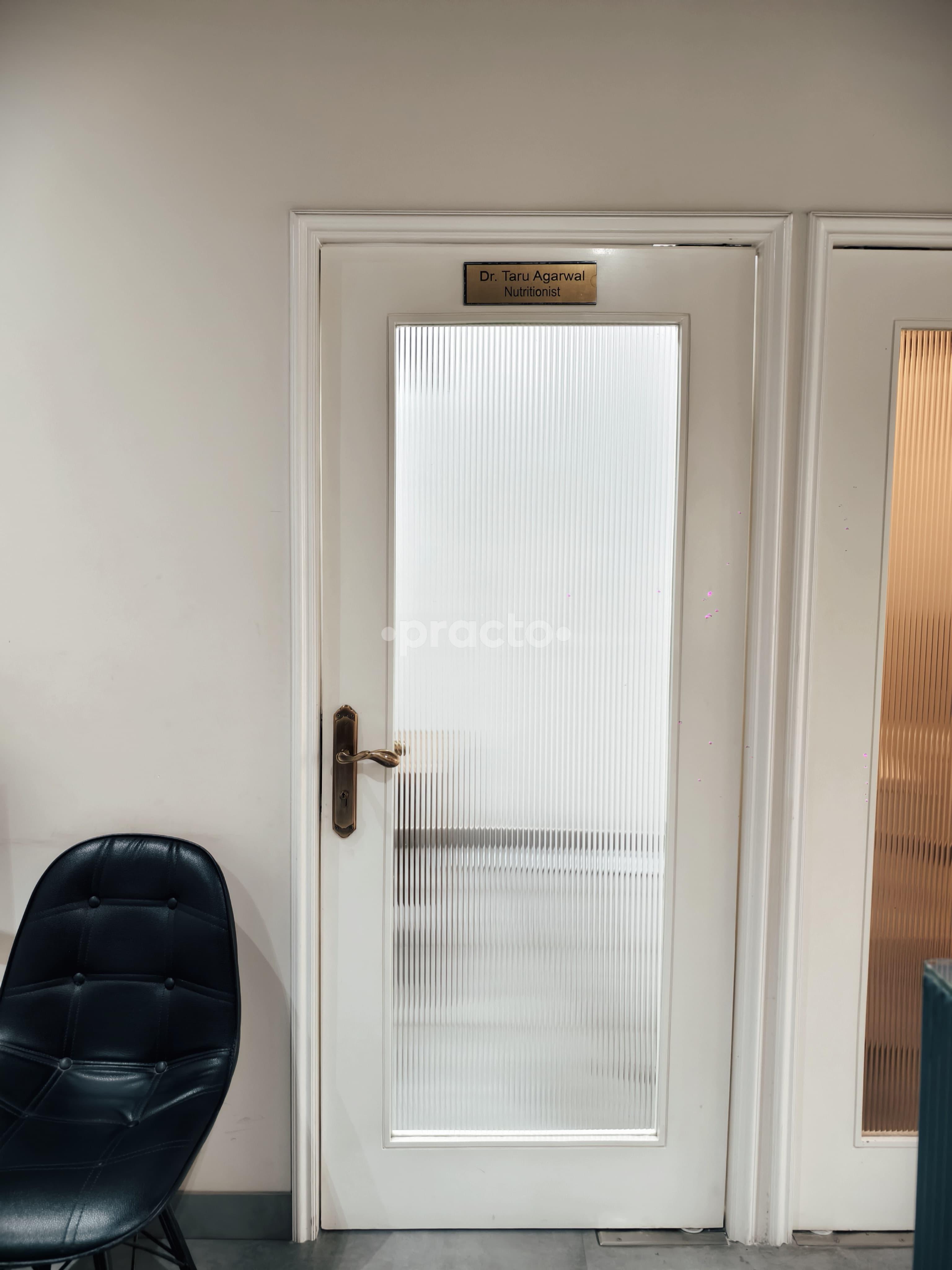 Consultation Room at Poshanmantram Gurgaon Sector 49 Gurgaon