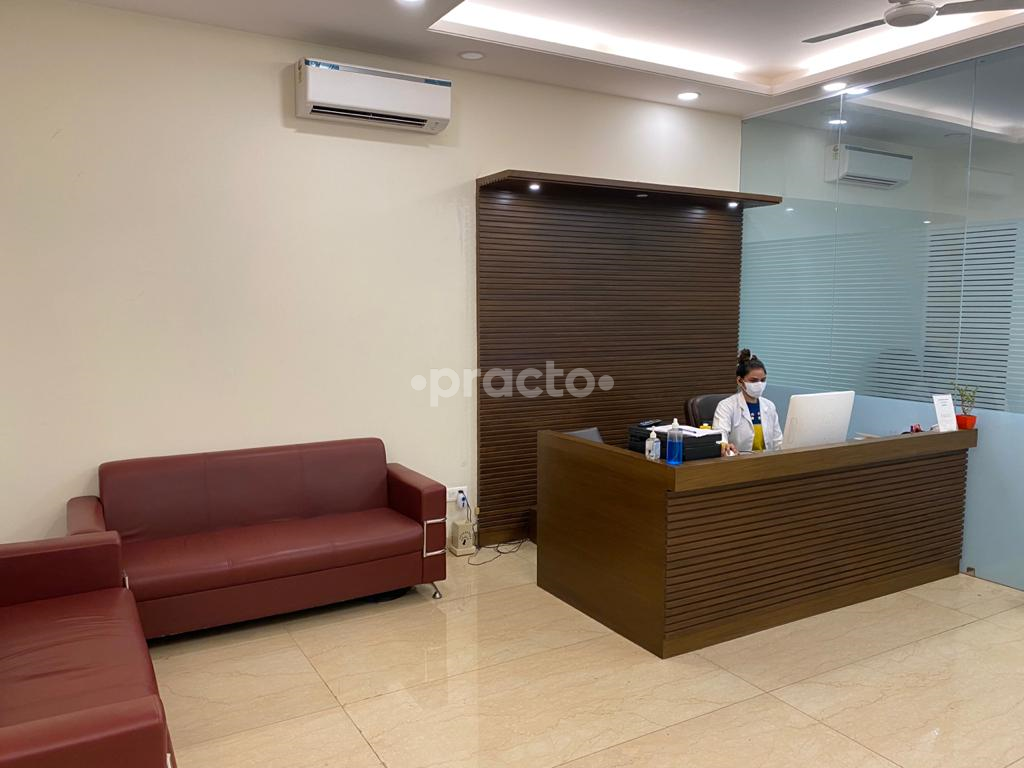 Reception Area at Quantum Physical Therapy And Wellness Center Safdarjung Enclave Delhi