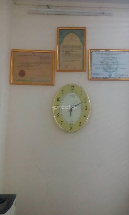 Entrance at Pristine Dental Care Marol Mumbai