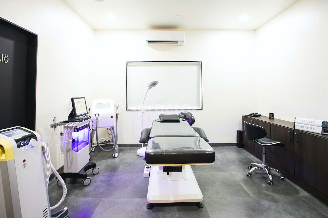 Services at ORIJINE Kalyani Nagar Pune