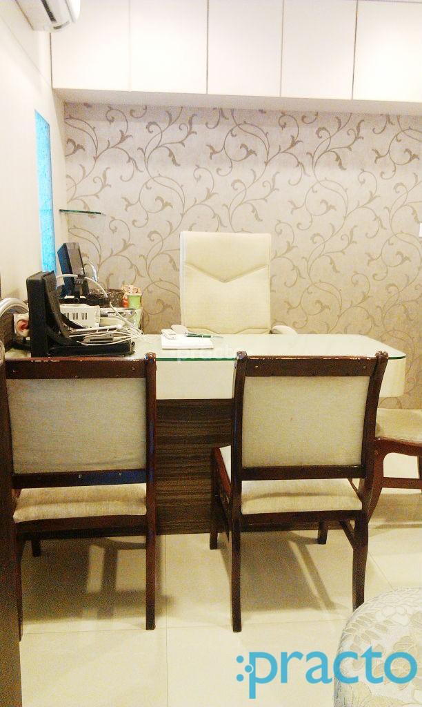 Reception at Skin, Hair & Laser Clinic Ghatkopar West Mumbai