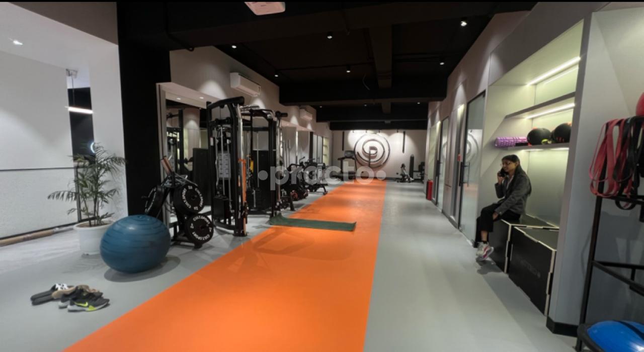Equipment Area at Orthosport  Clinic DLF Phase I Gurgaon