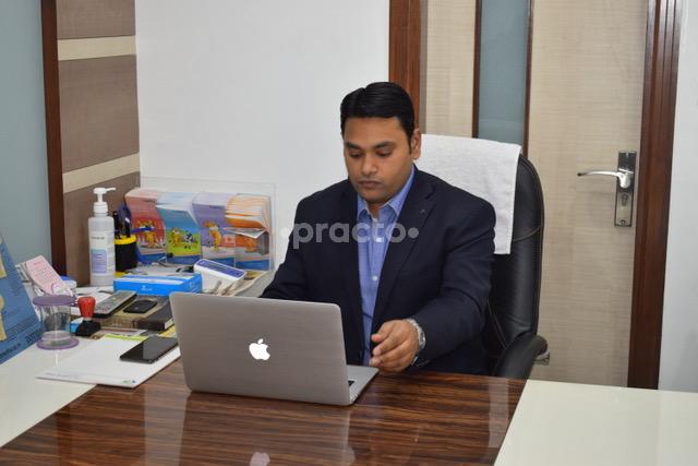 OPD/Ward at Vasant Physio and Ortho Clinic Vasant Kunj Delhi