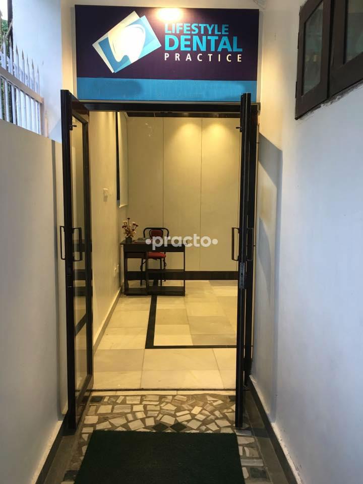 Entrance at Lifestyle Dental Practice Gomtinagar Lucknow