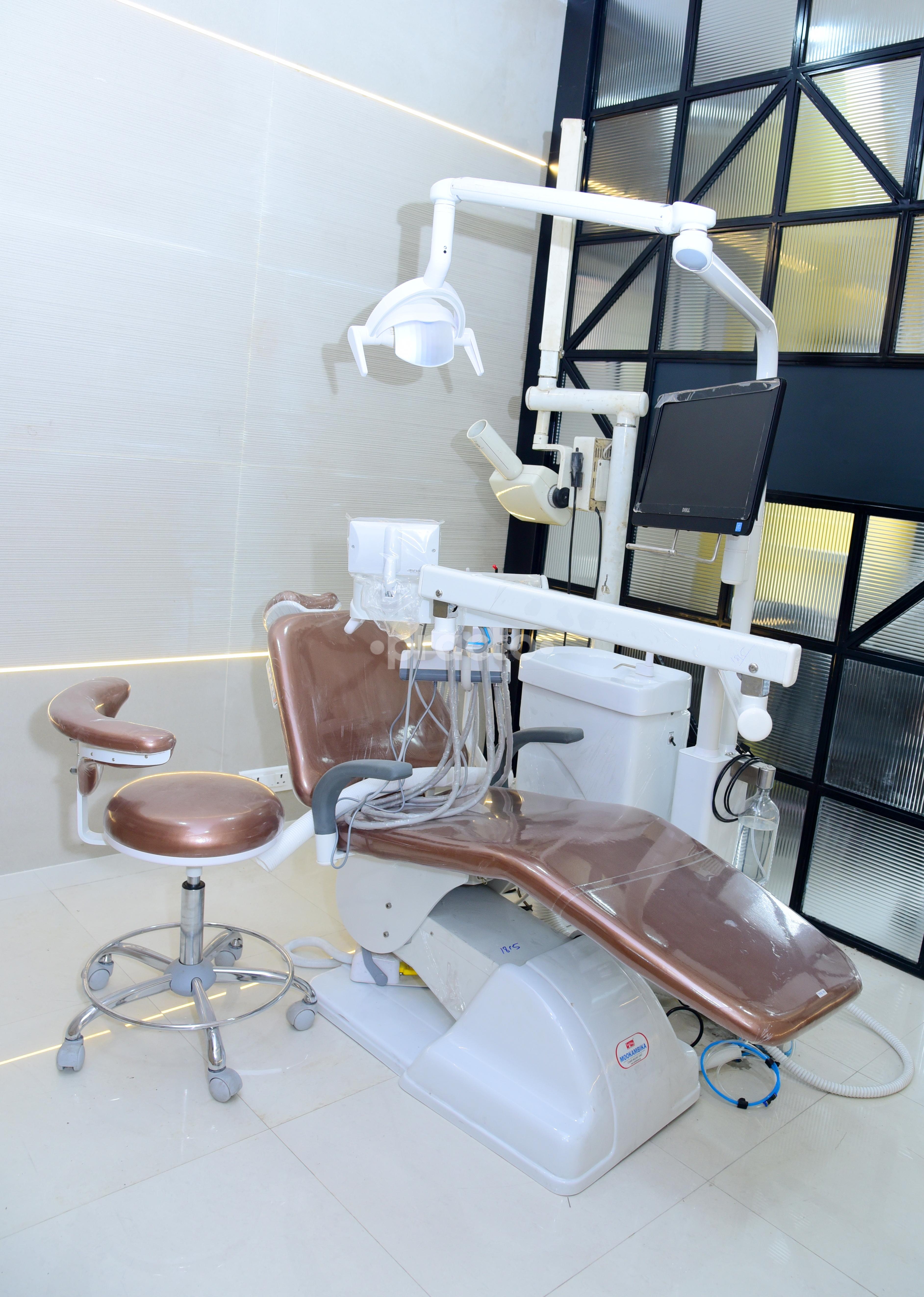 Operation Room at Dr. Chhil's Dental Specialities Bhendi Bazaar Mumbai