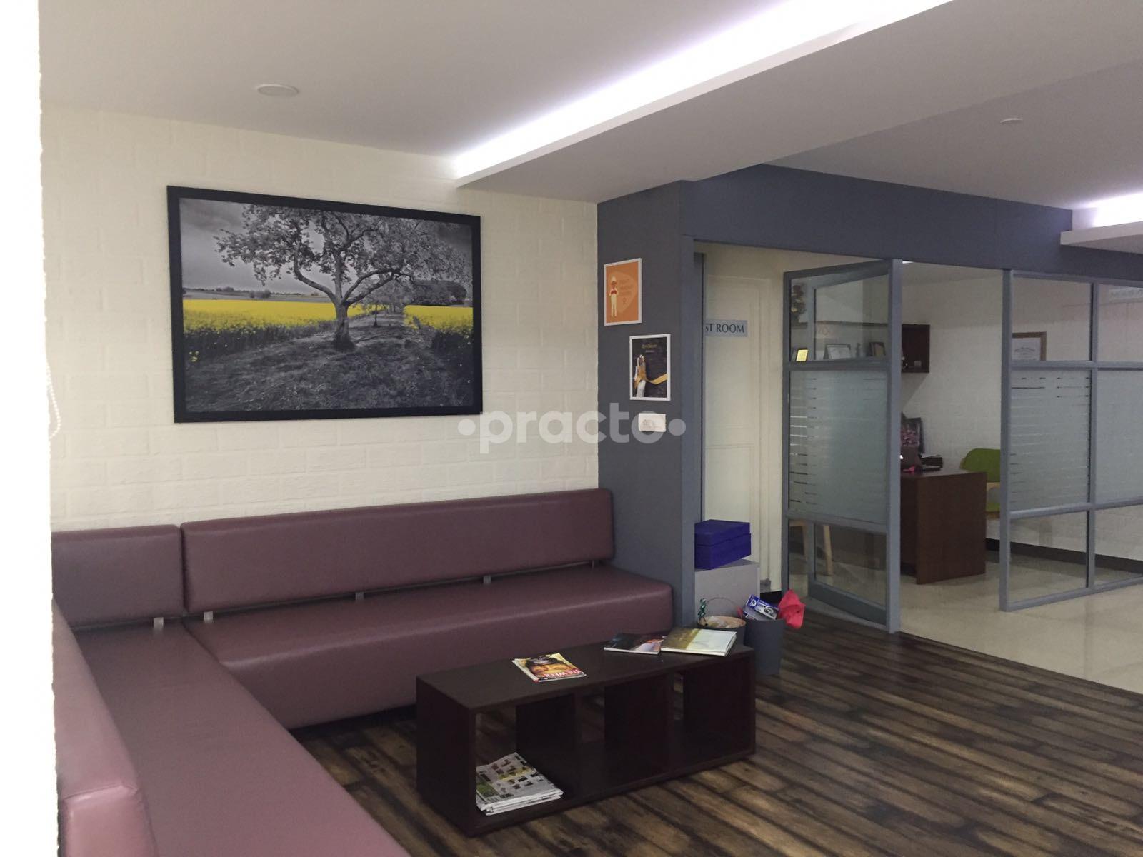 Waiting Area at Horus Specialty Eye Care Ulsoor Bangalore
