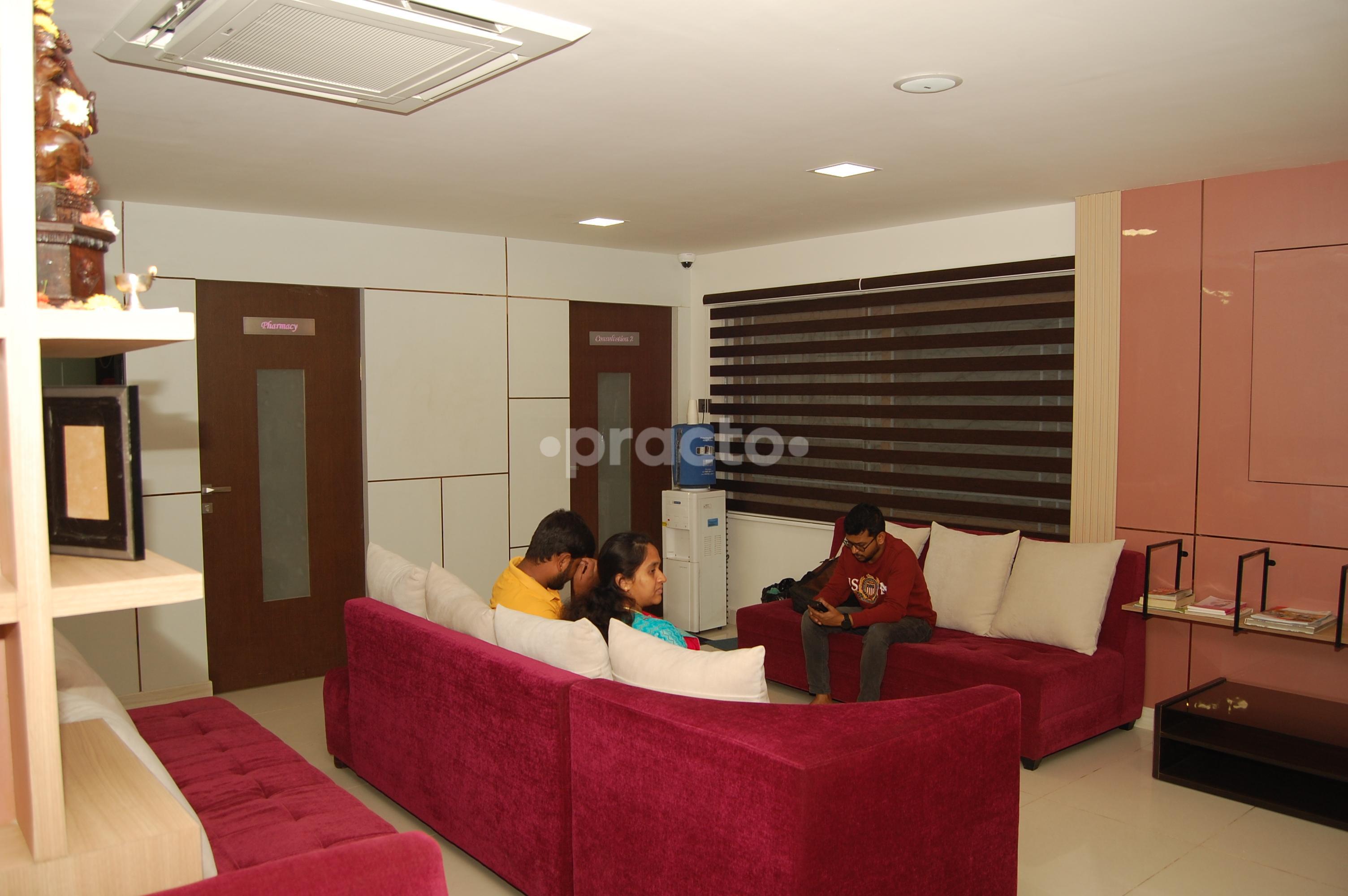Waiting Area at Usha Specialty Clinic Jayanagar 4 Block Bangalore
