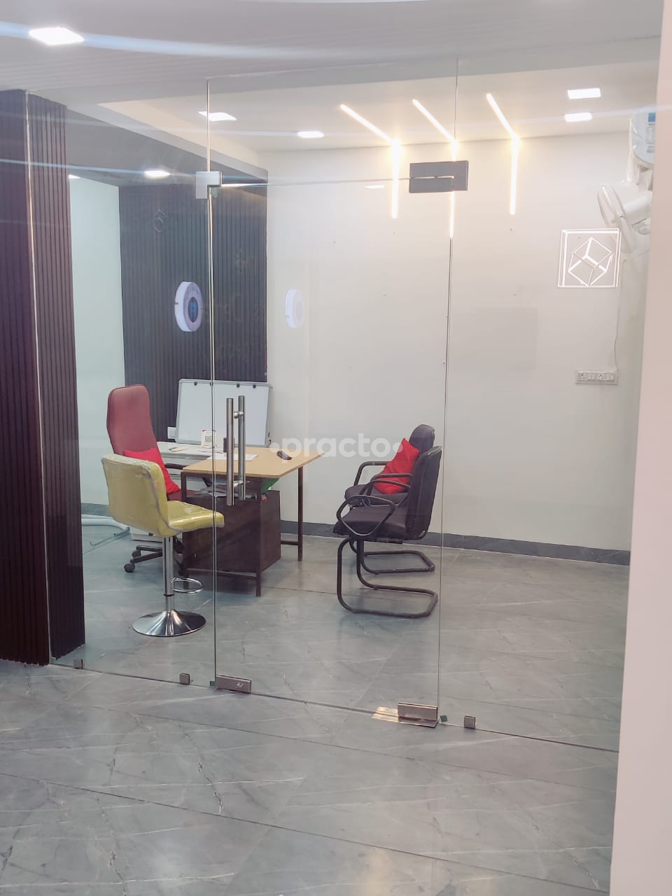 The Joint Surgeon Centre Usha Ganj Indore