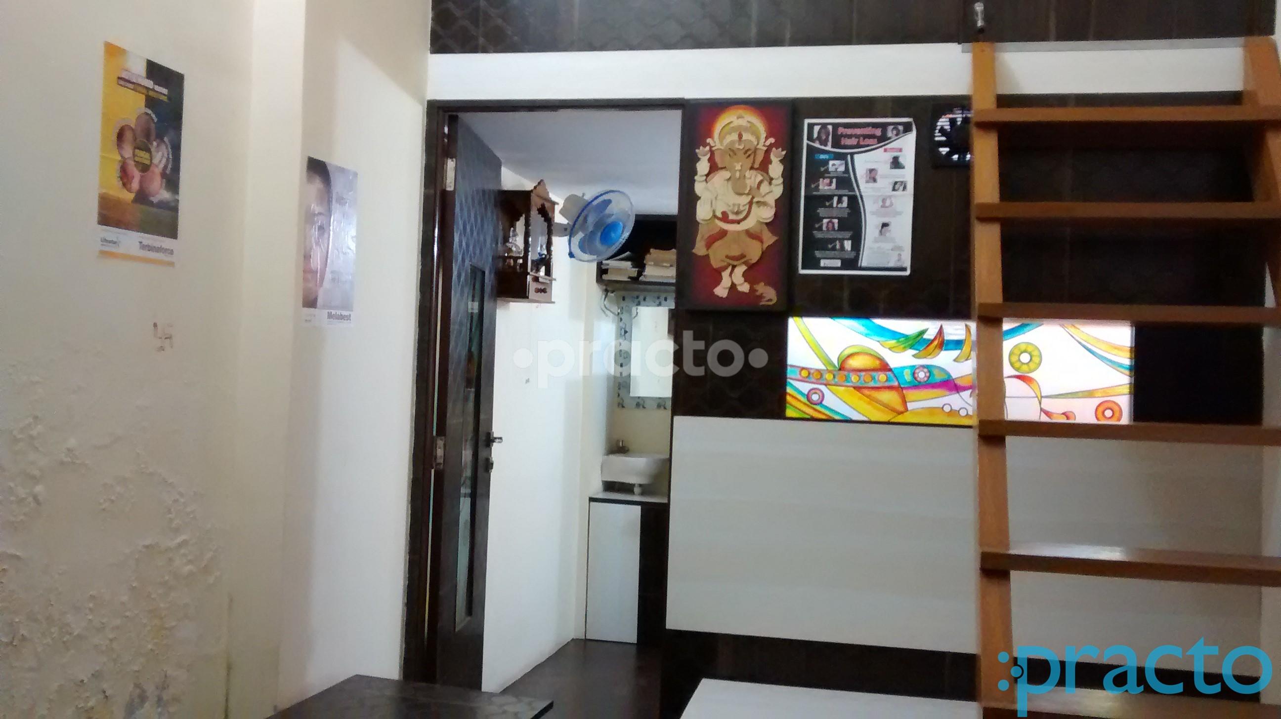 Entrance at Vighneshwar Clinic Airoli Navi Mumbai