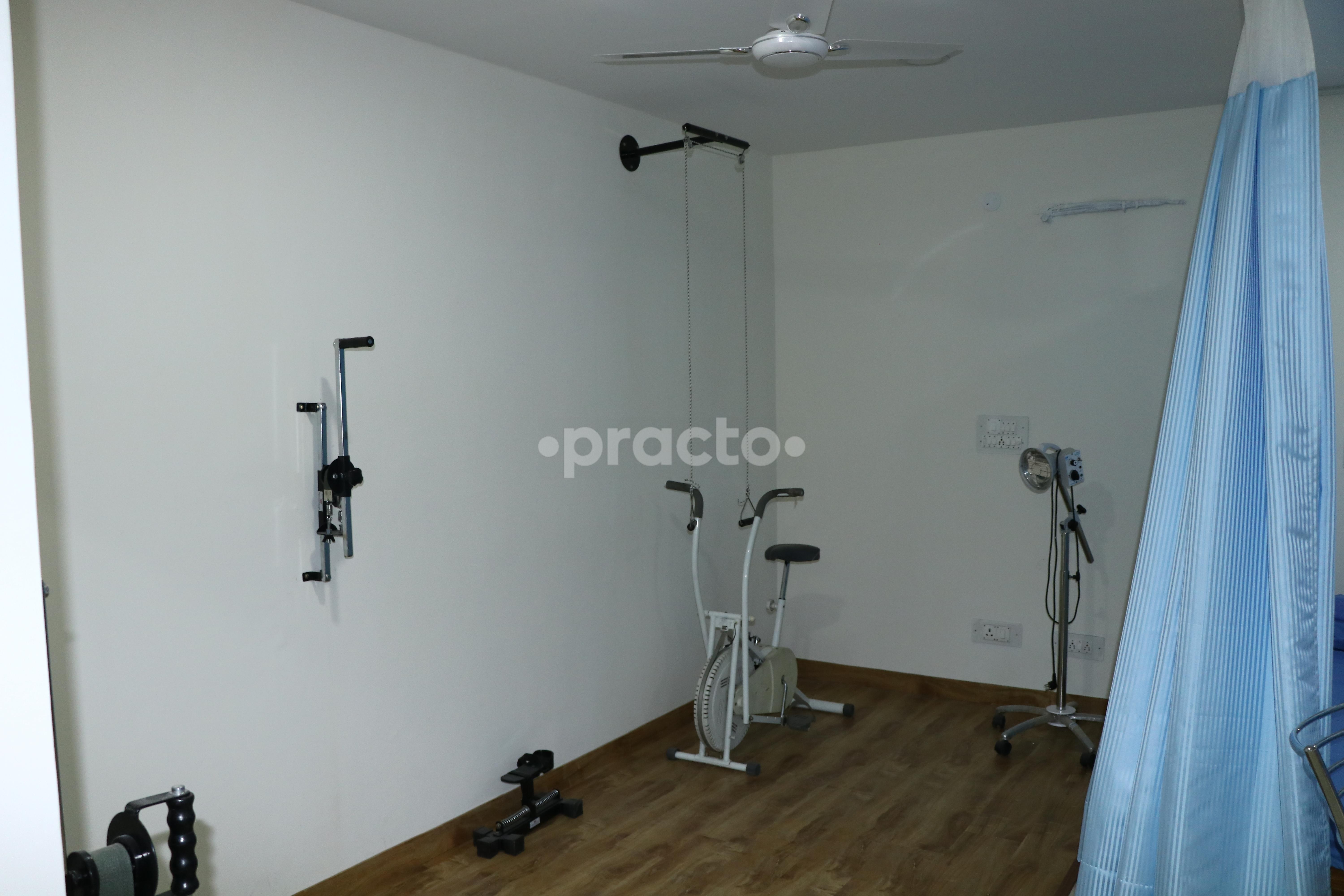 Services at CDS Phsyiotherapy & Healthcare Center Sector 20 Panchkula